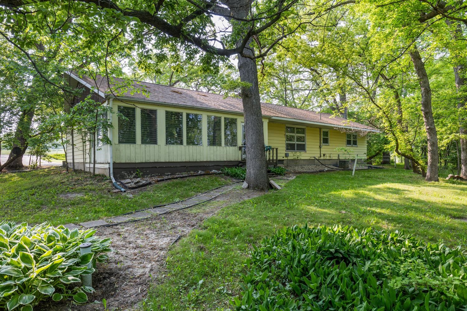 5532 Ridge Road