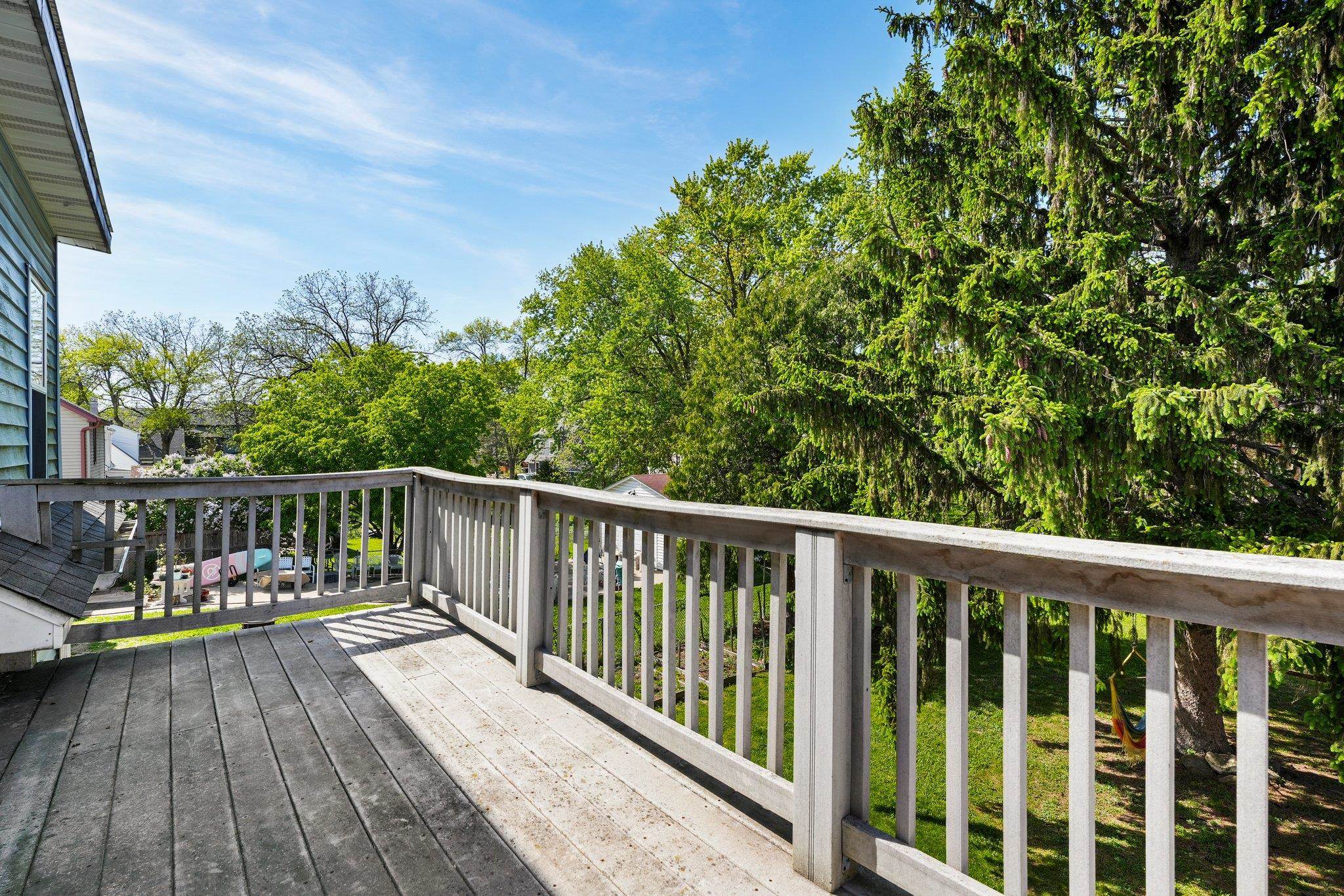 706 W Olin Avenue