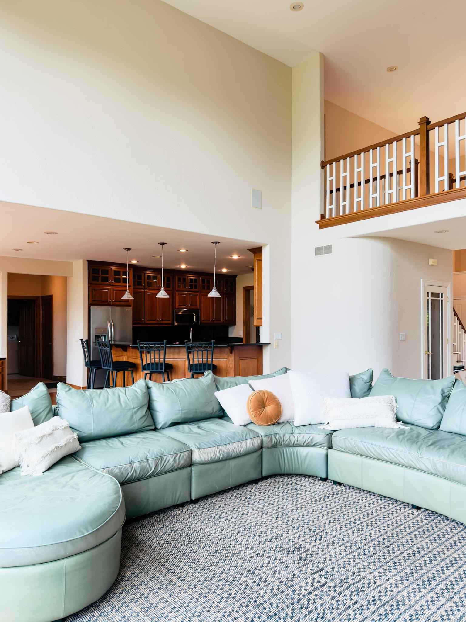 3455 Horseshoe Bend Court