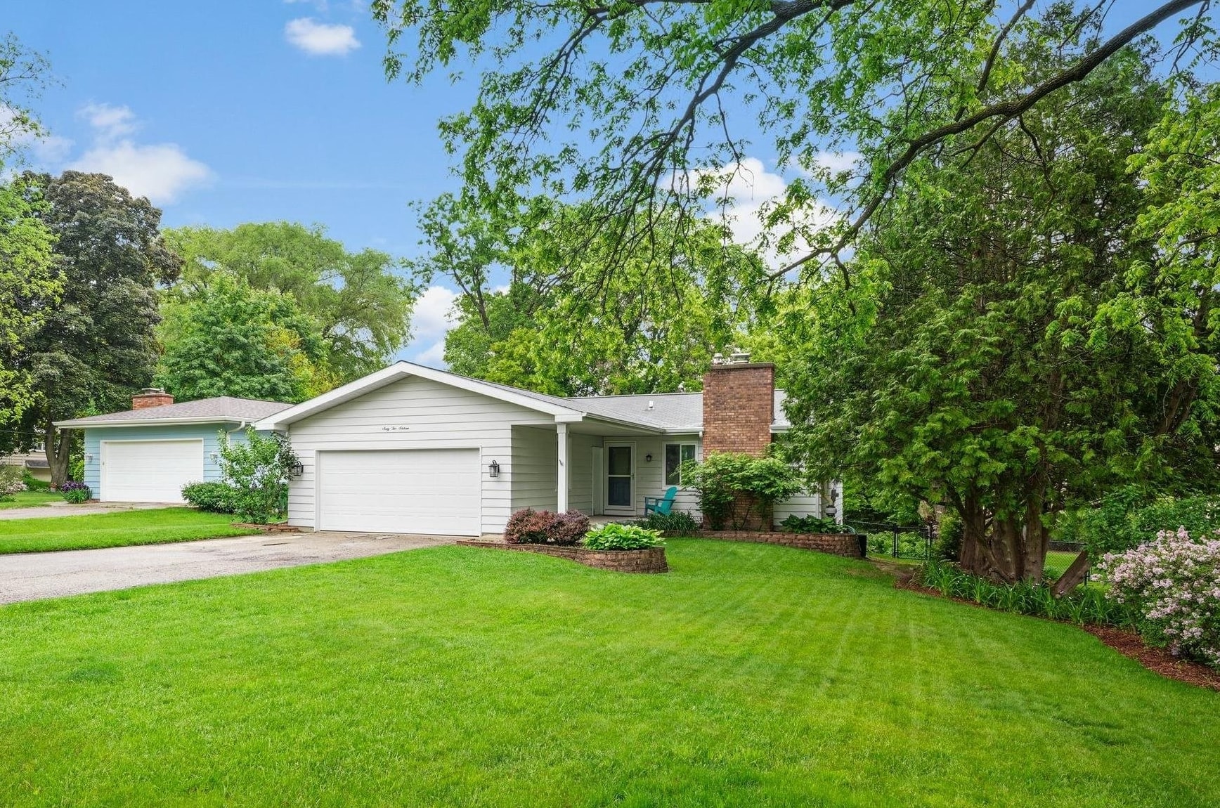 6216 Countryside Lane