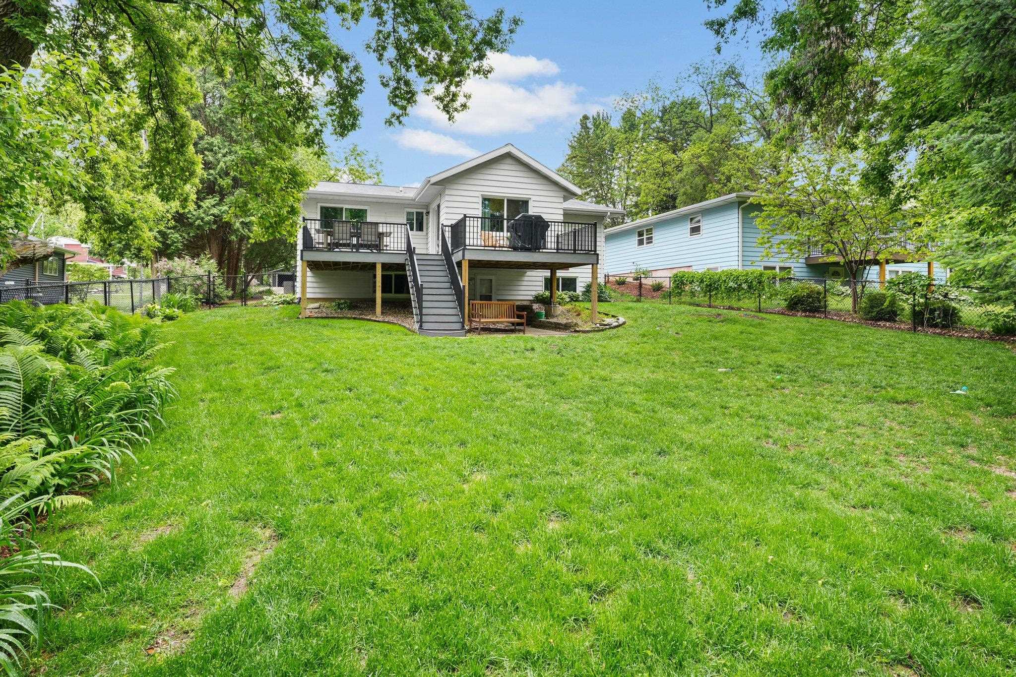 6216 Countryside Lane