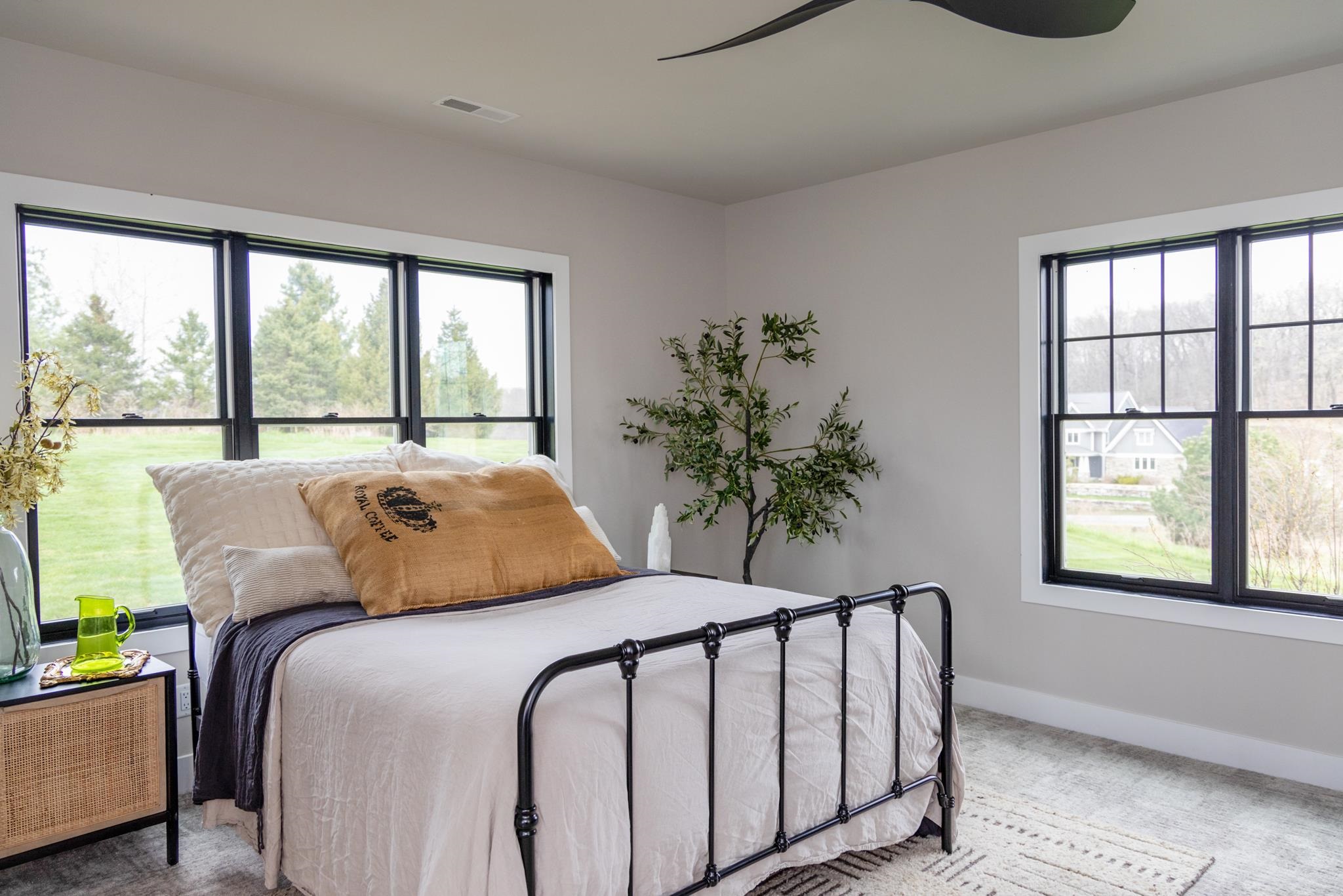 7872 Autumn Pond Trail