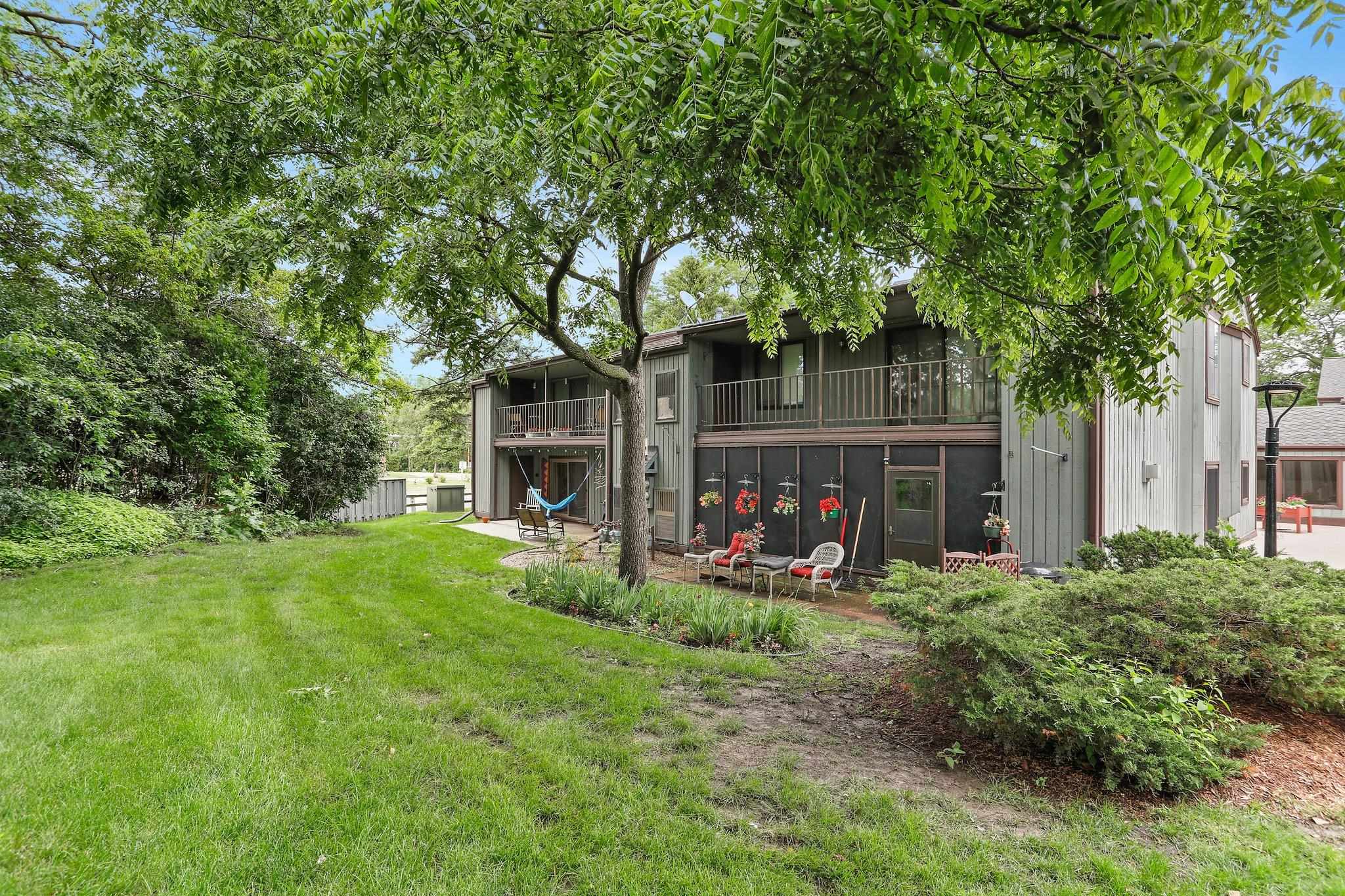 2827 Century Harbor Road 2
