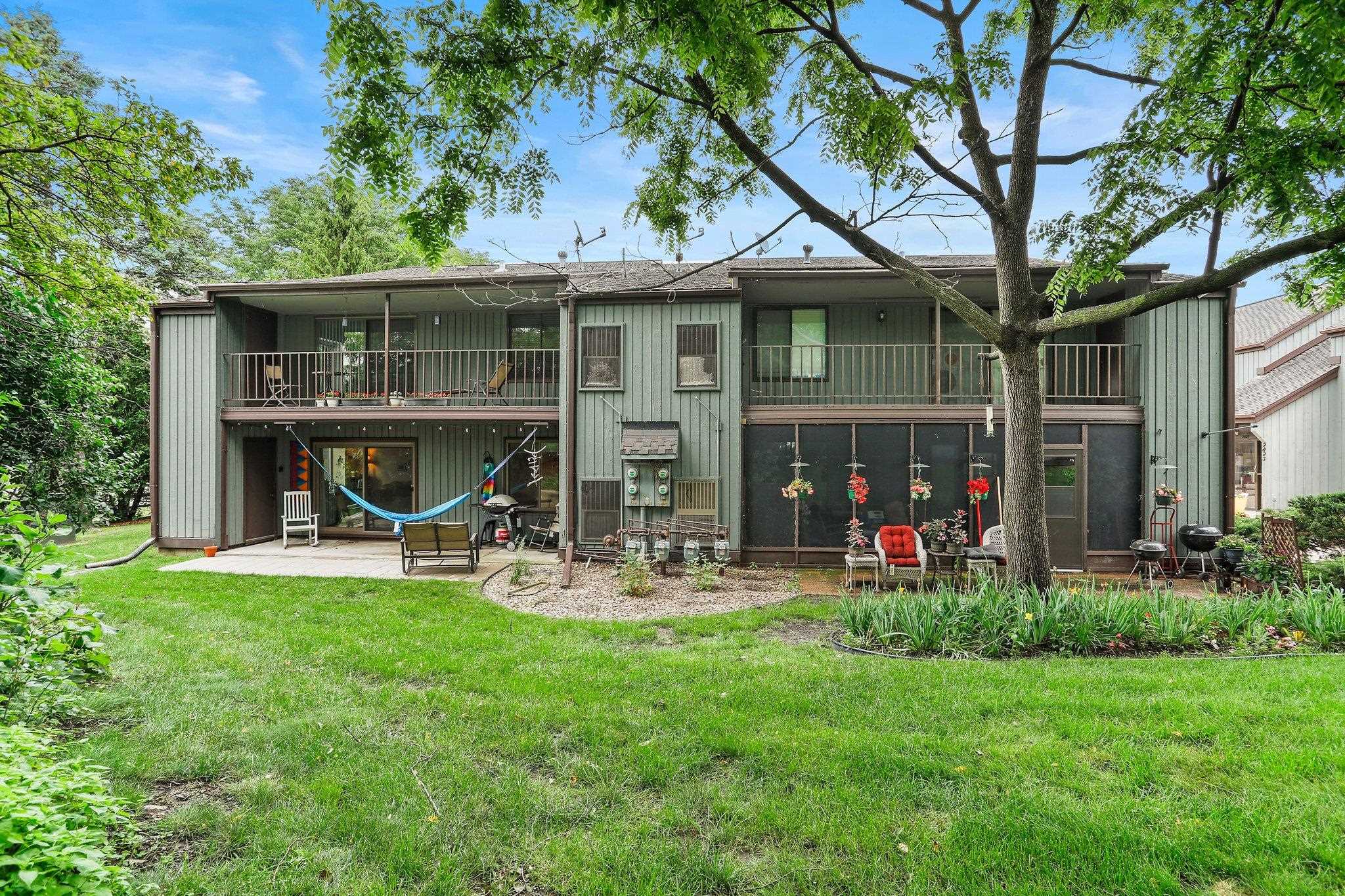 2827 Century Harbor Road 2