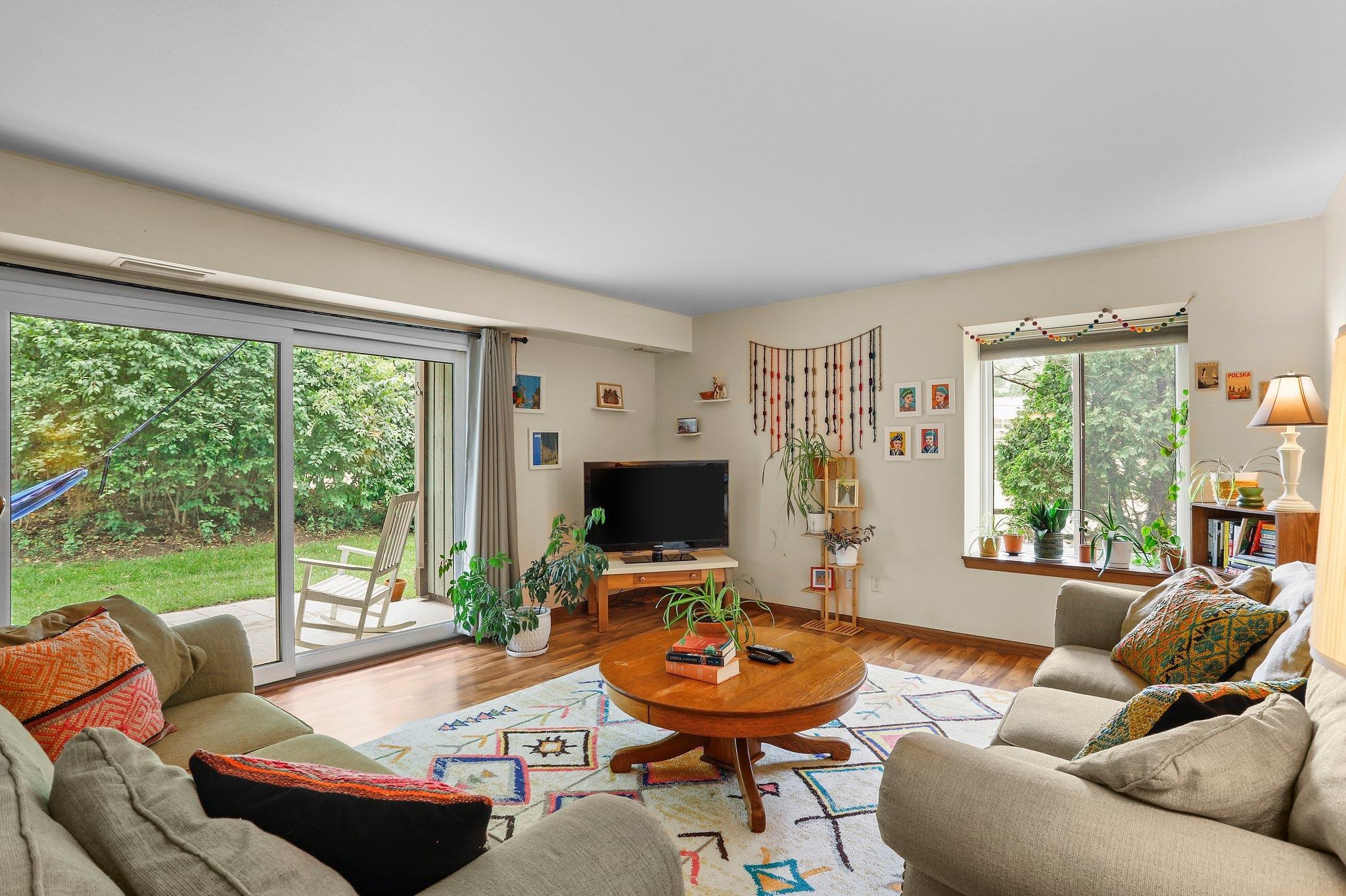 2827 Century Harbor Road 2