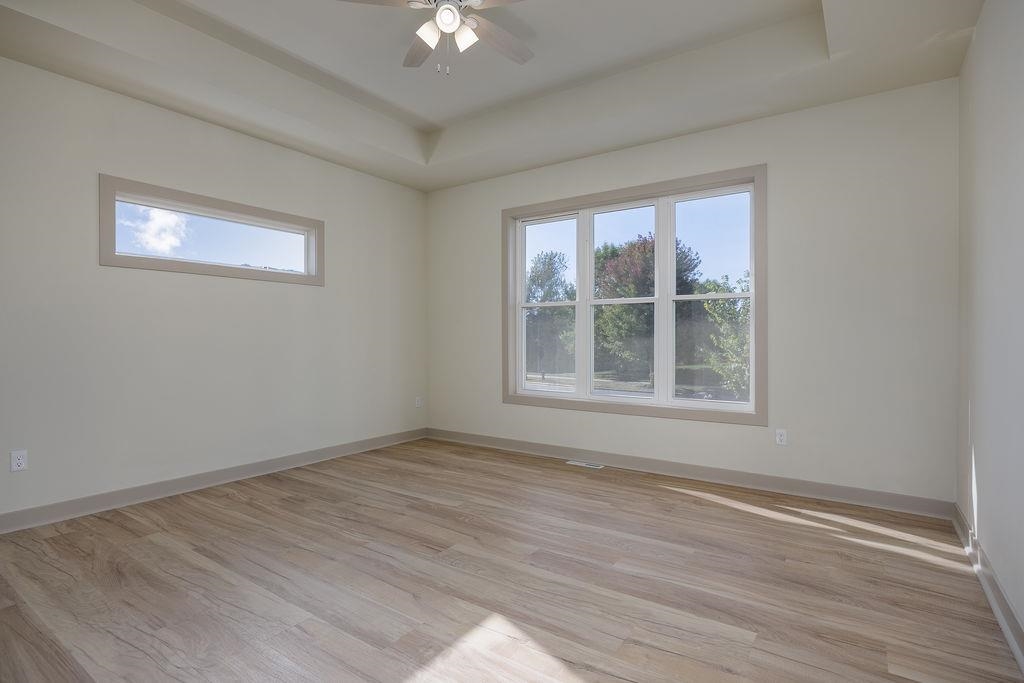 1113 N DIVISION Street