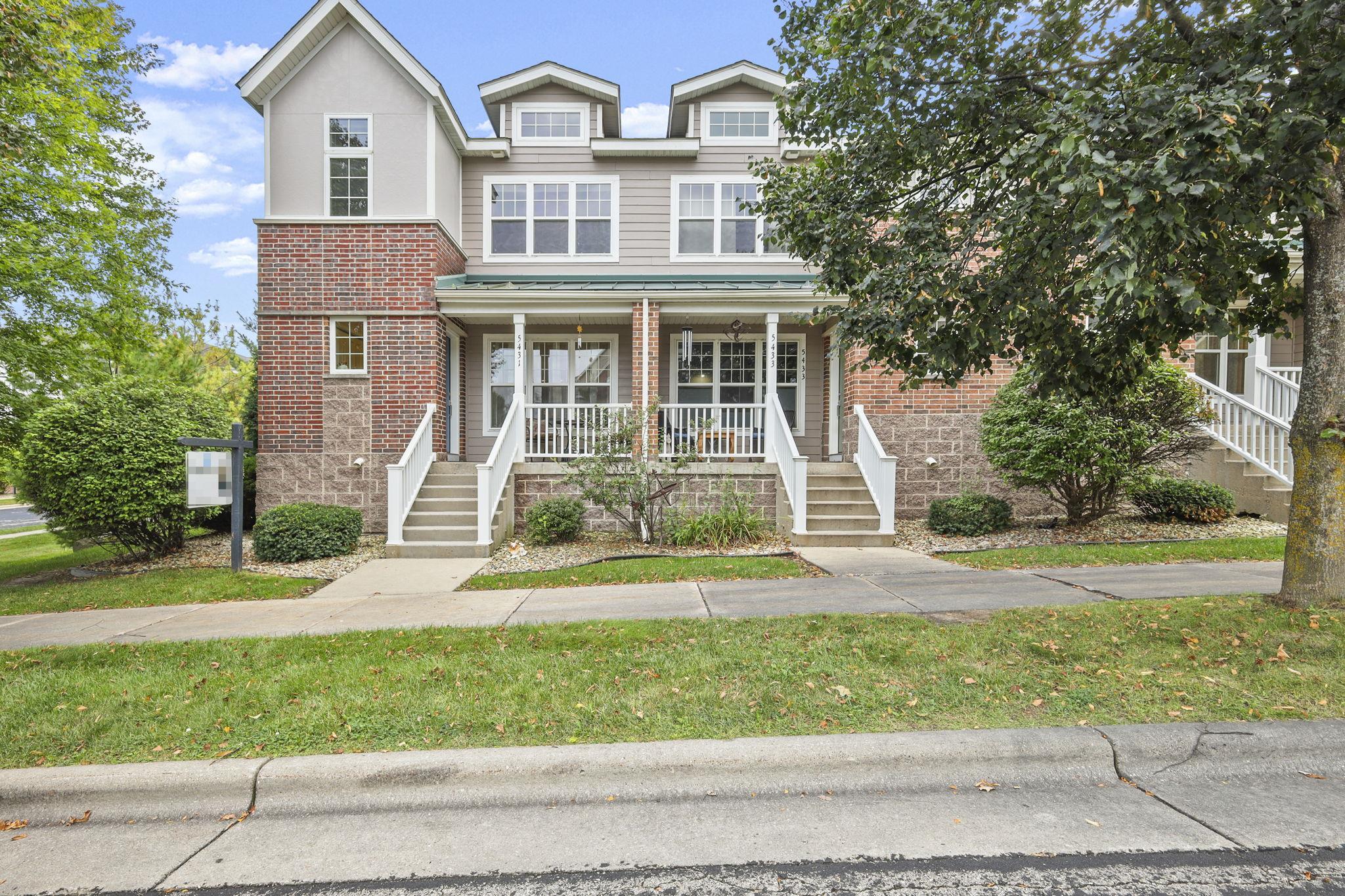 5431 Caddis Bend