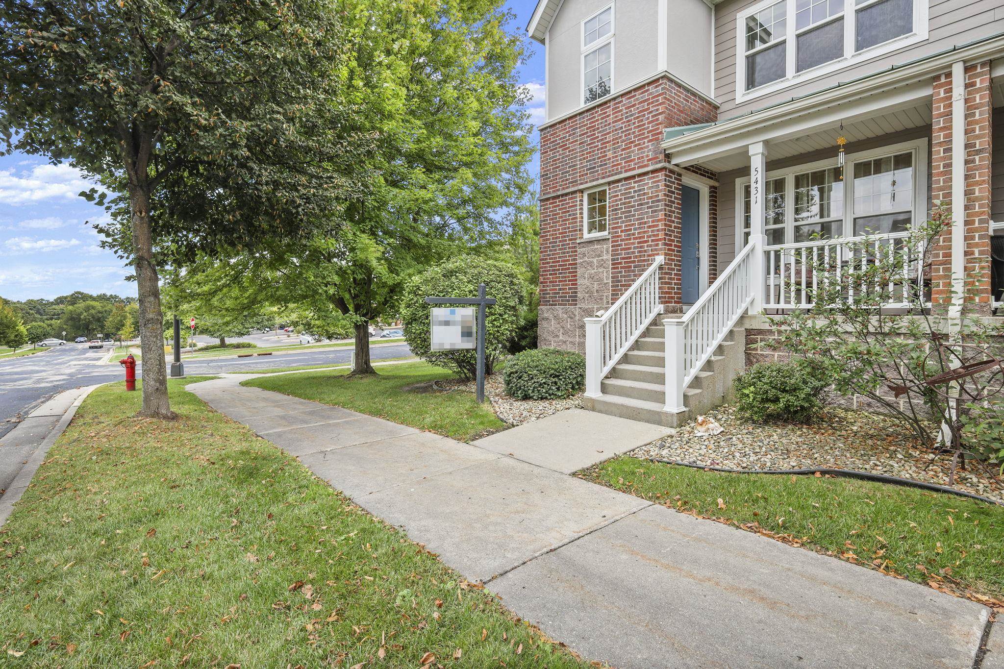 5431 Caddis Bend