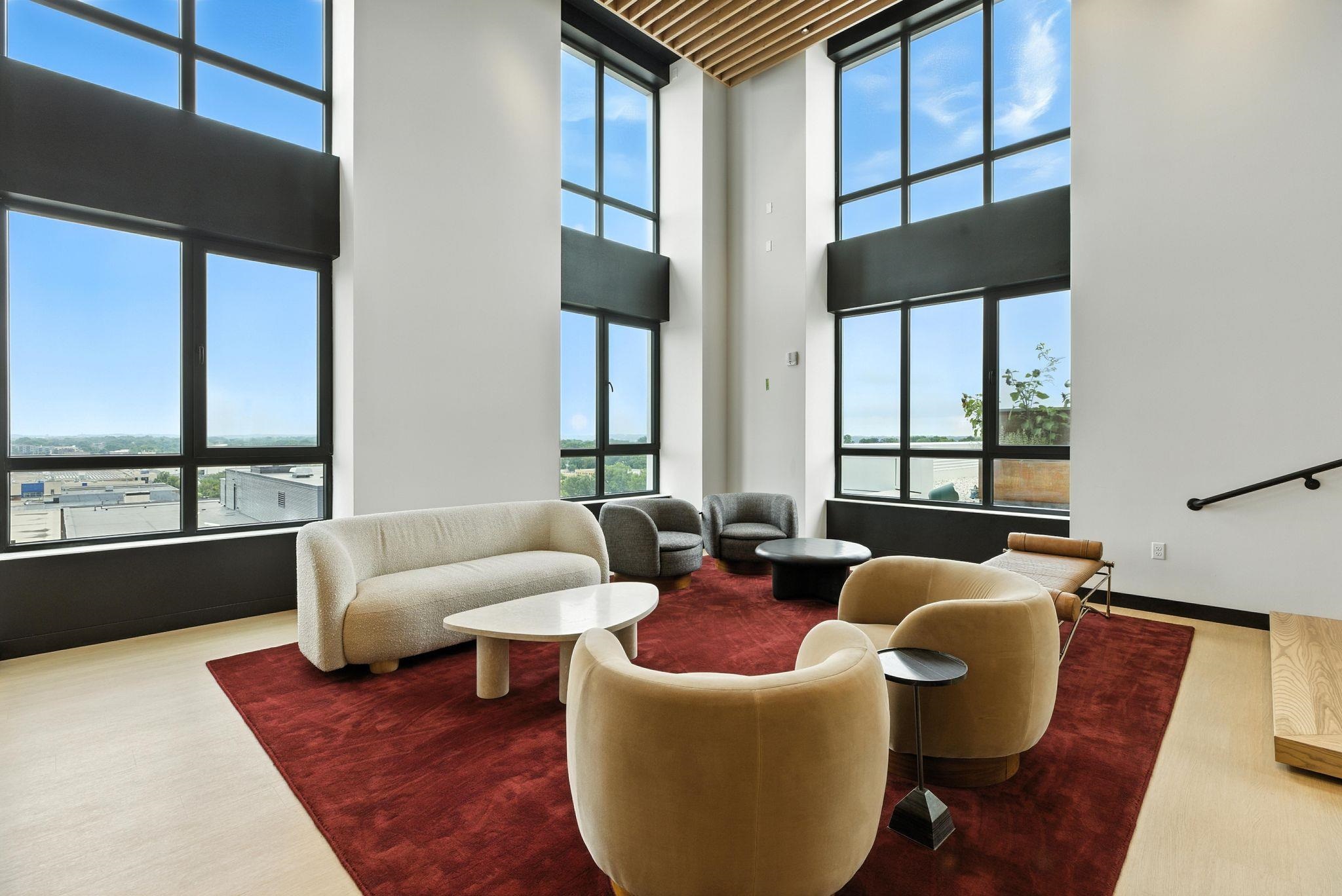 10 S Paterson Street 1401