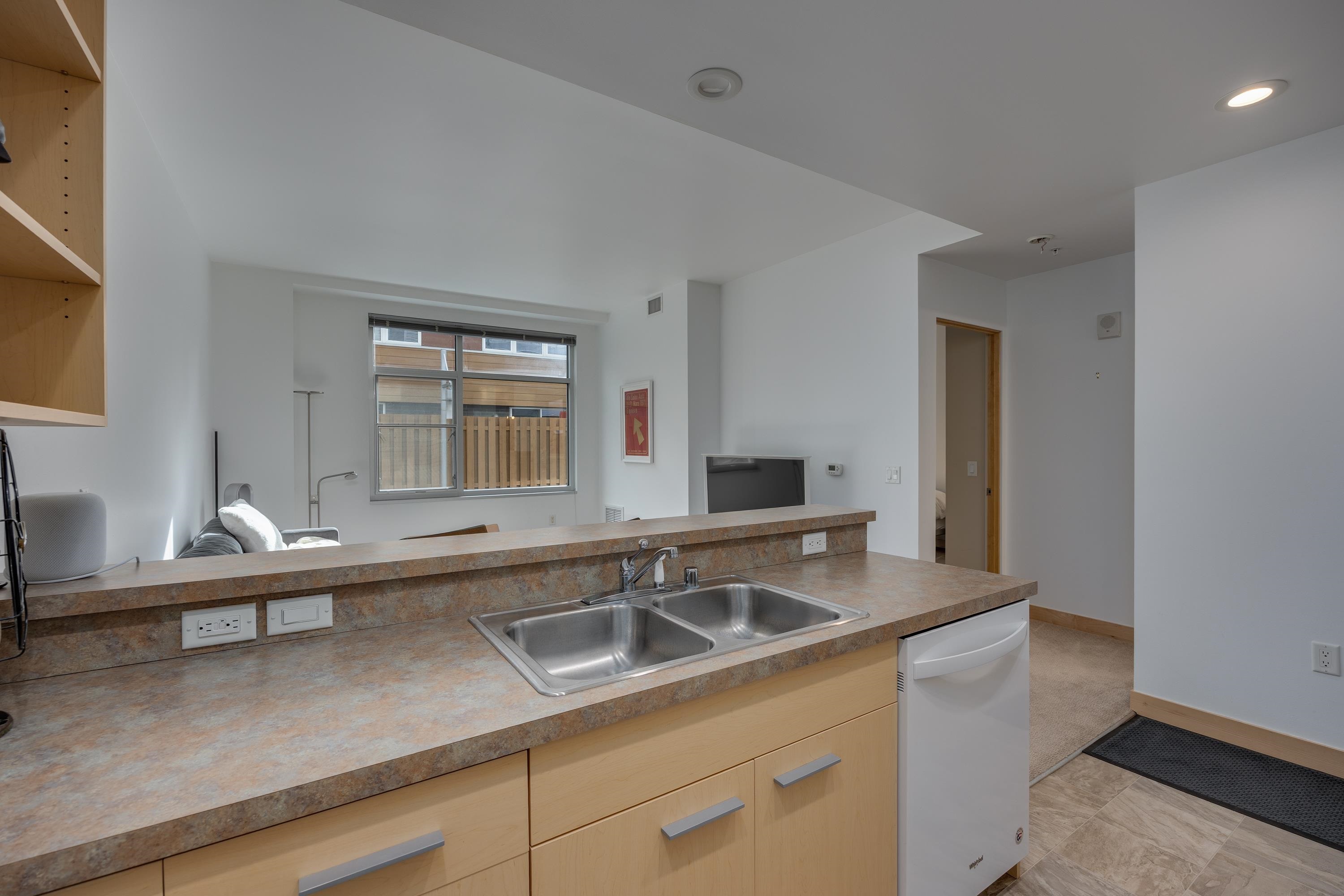 309 W Washington Avenue