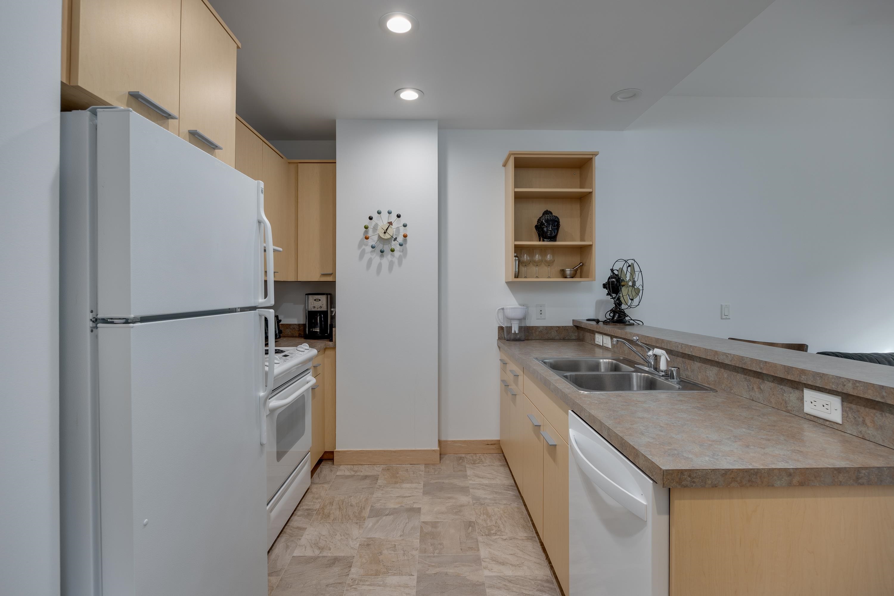 309 W Washington Avenue