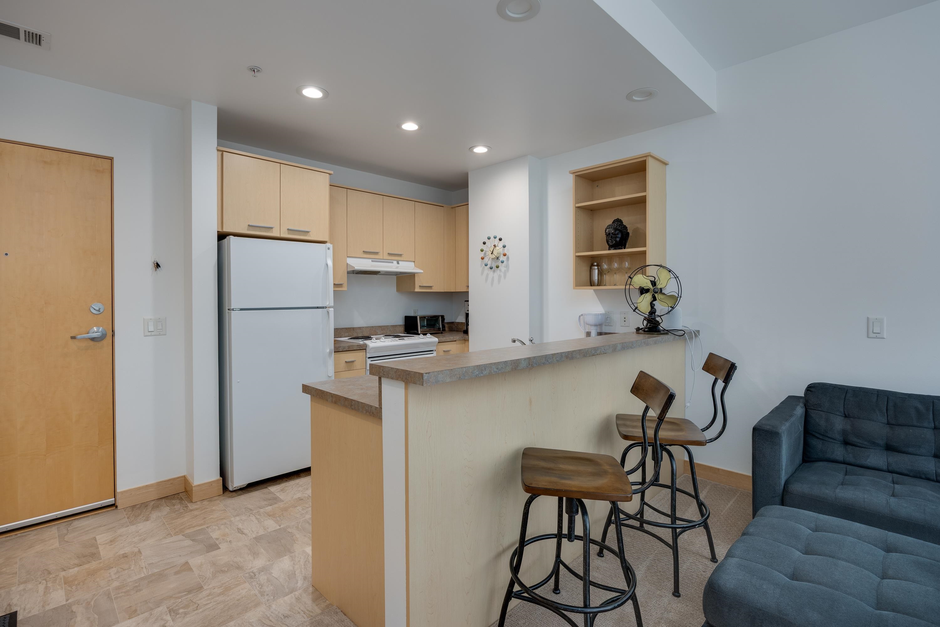 309 W Washington Avenue