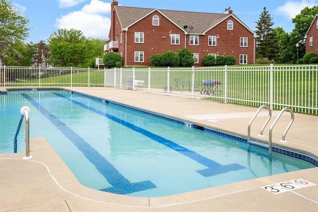 7102 Flagship Drive 2