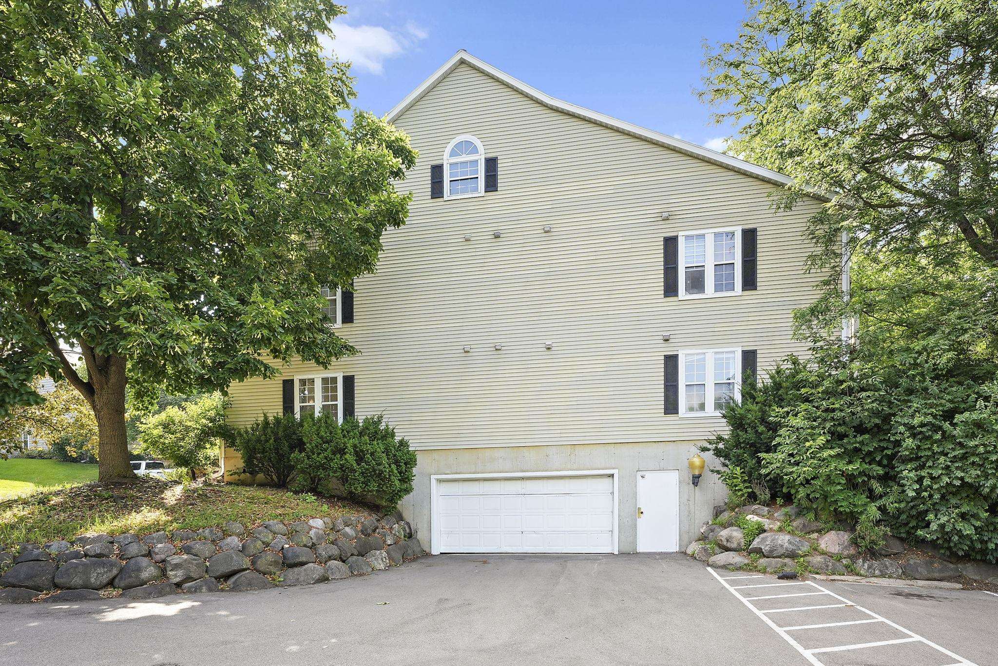 7102 Flagship Drive 2