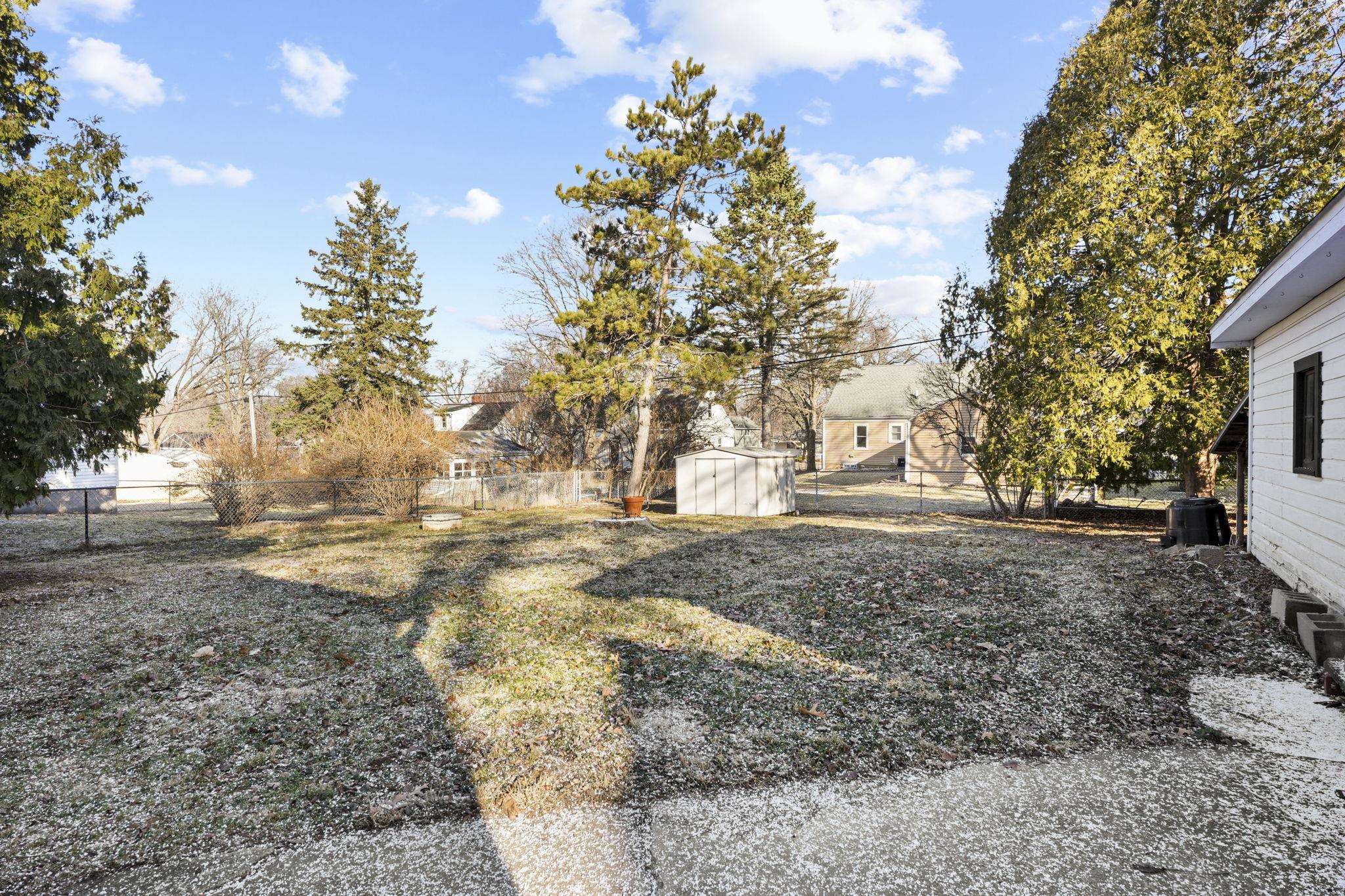 3914 Dennett Drive