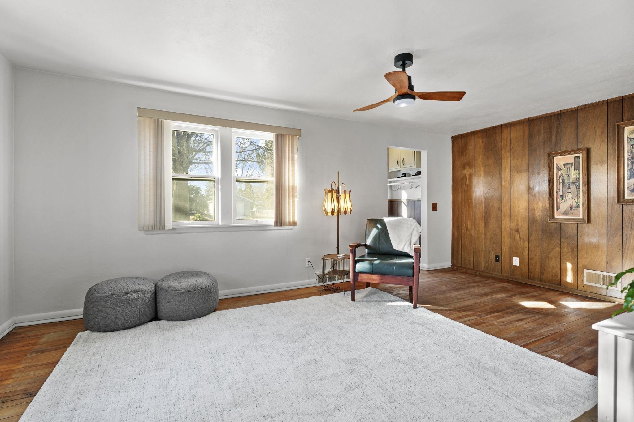 3914 Dennett Drive