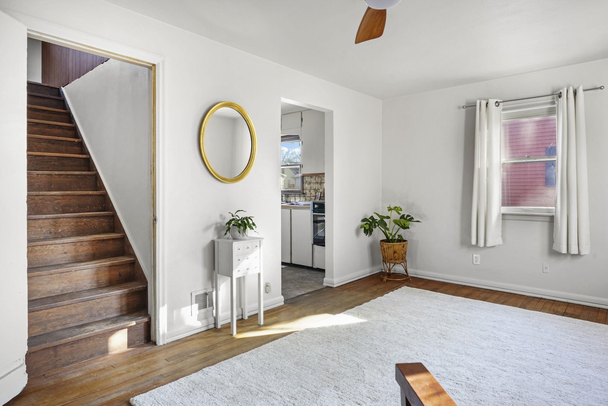 3914 Dennett Drive