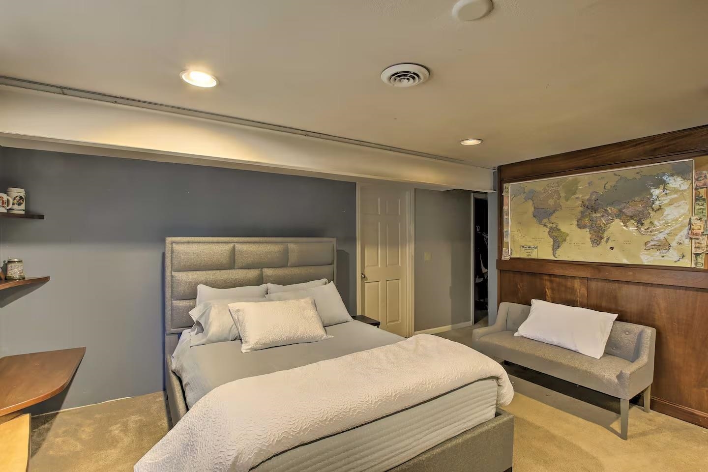 6993 Applewood Drive