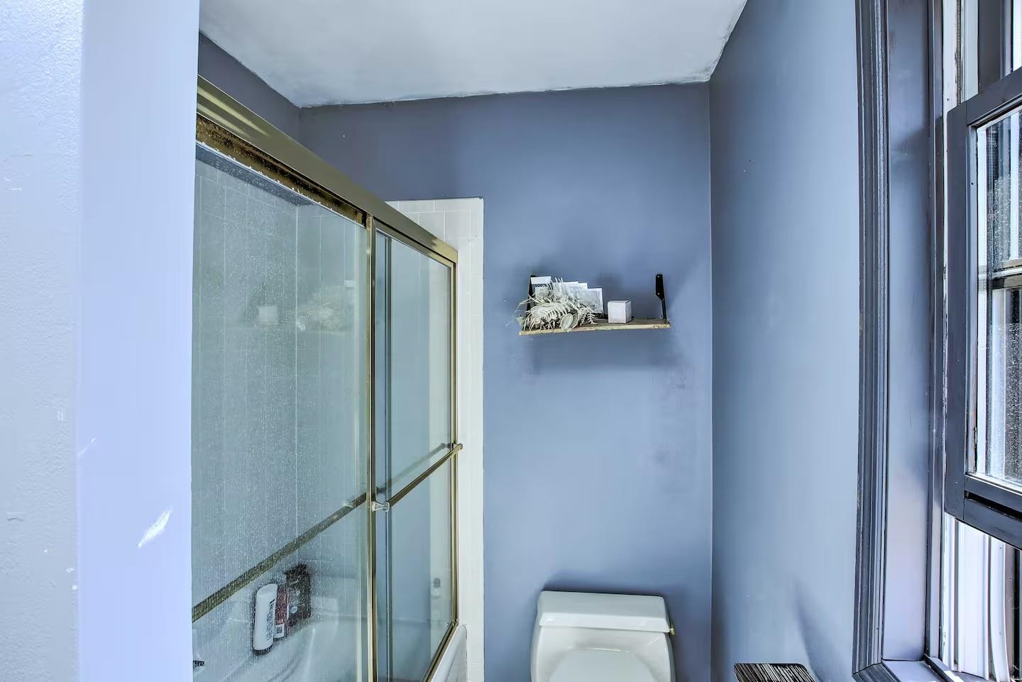 6993 Applewood Drive