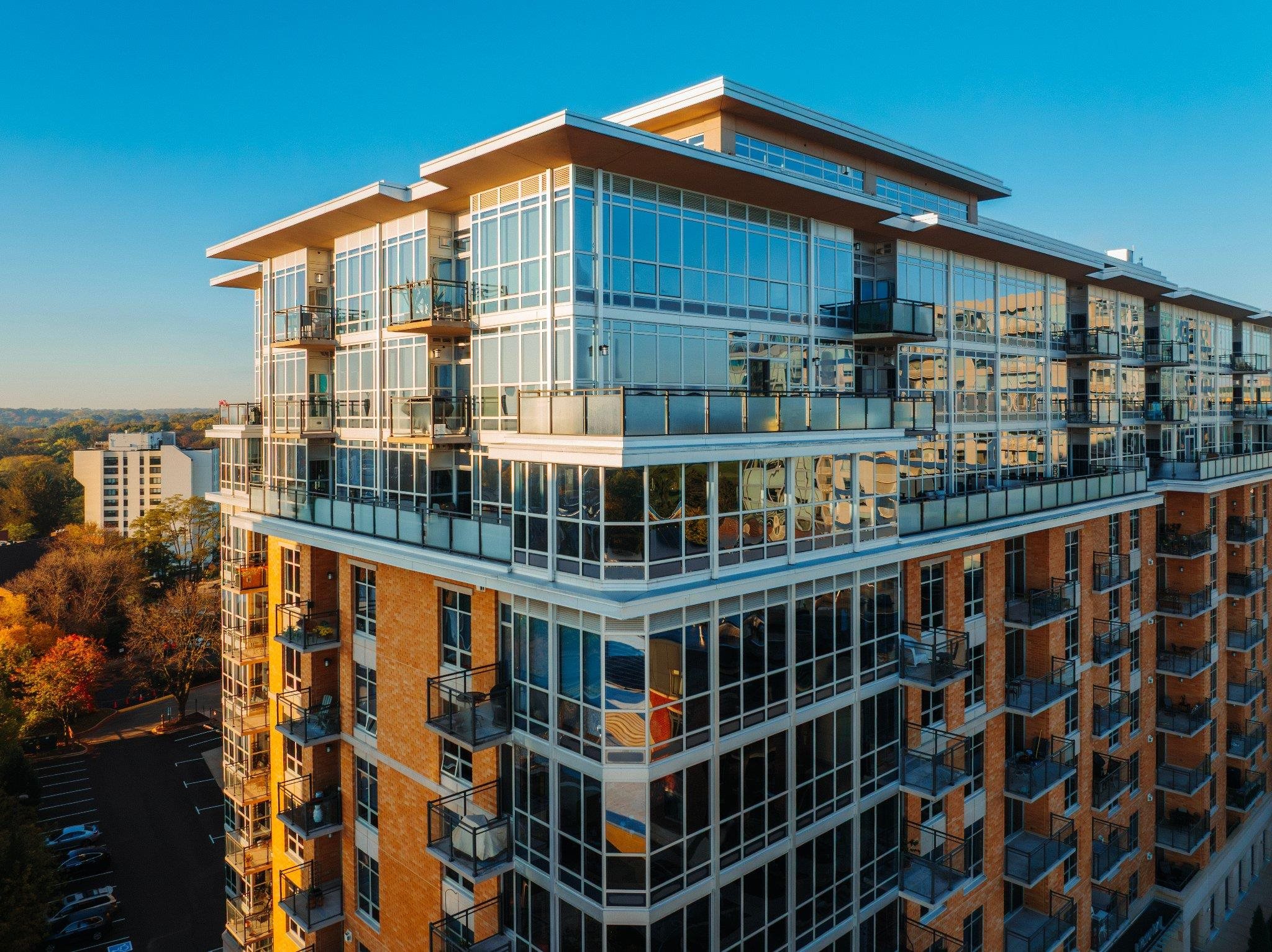 625 N Segoe Road 903