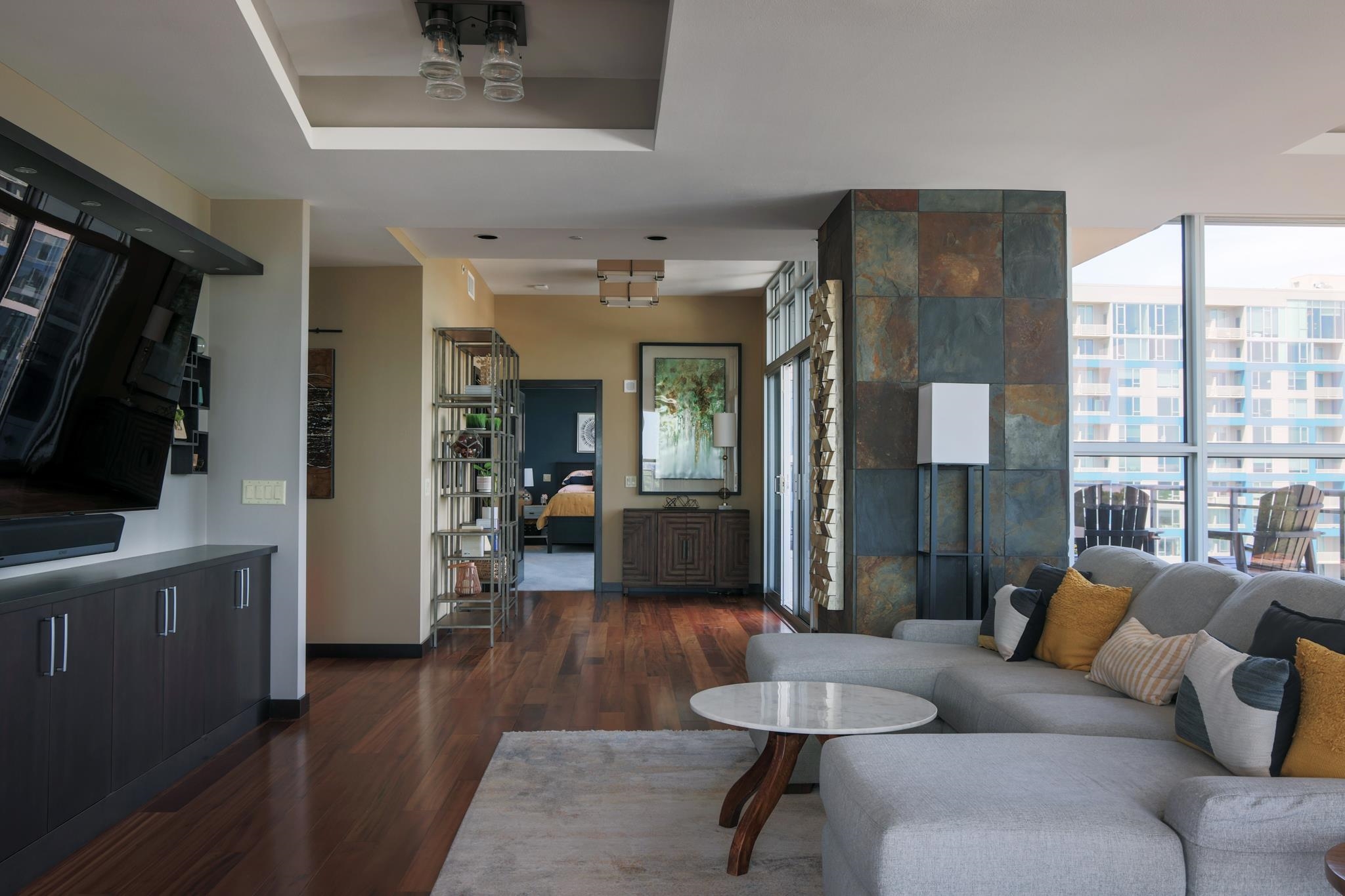 625 N Segoe Road 903