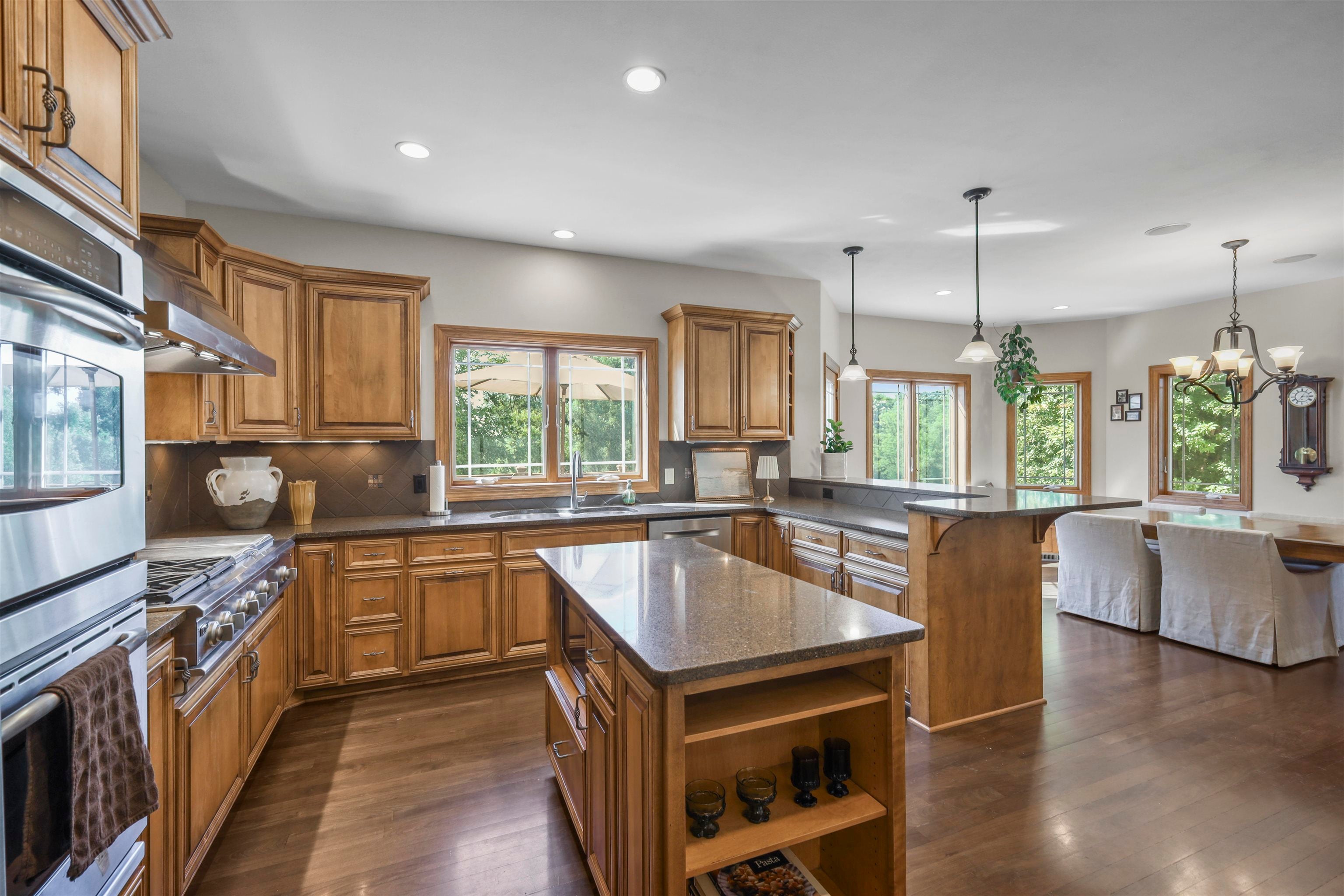 1314 Hanover Court