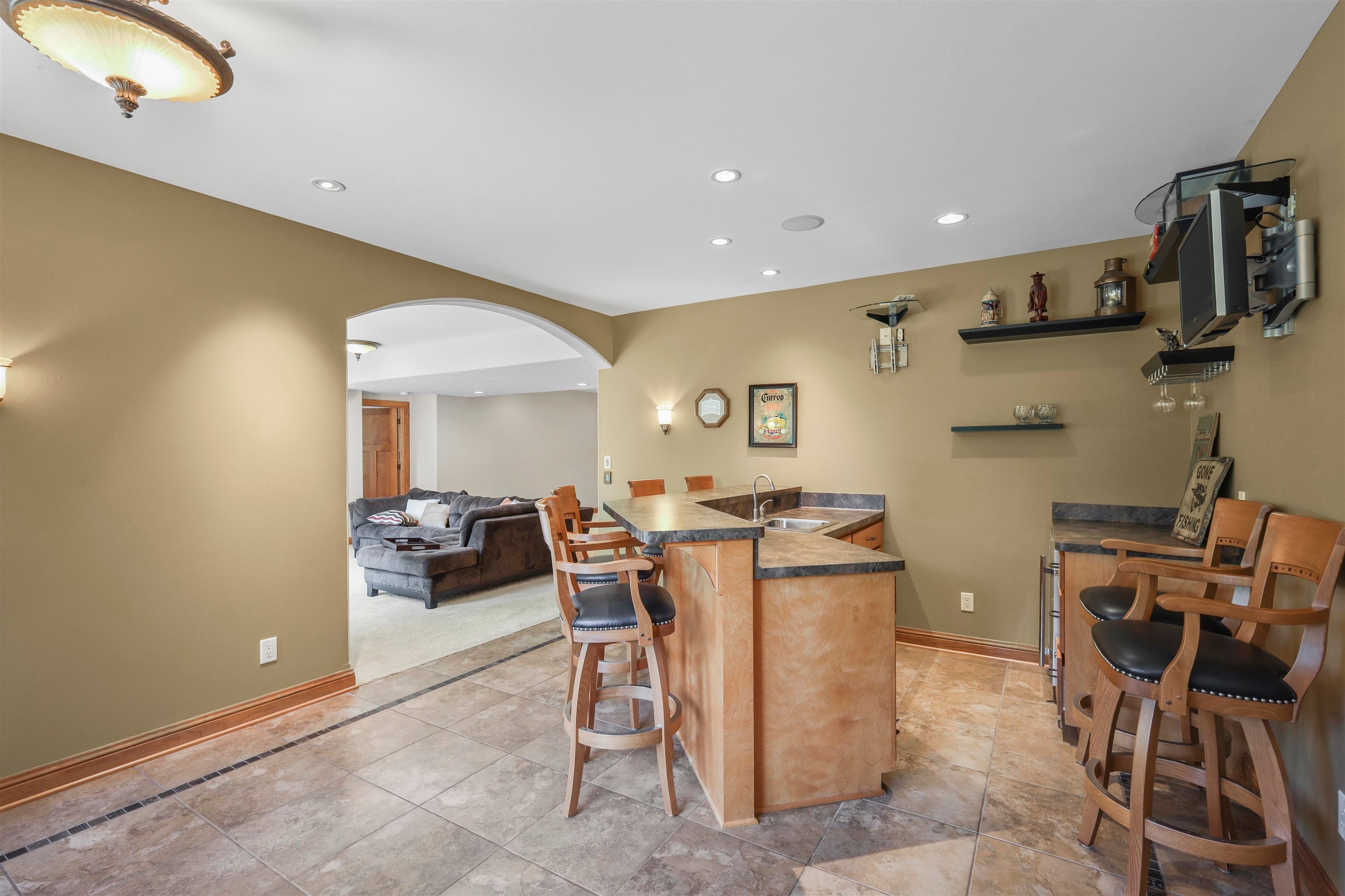 1314 Hanover Court