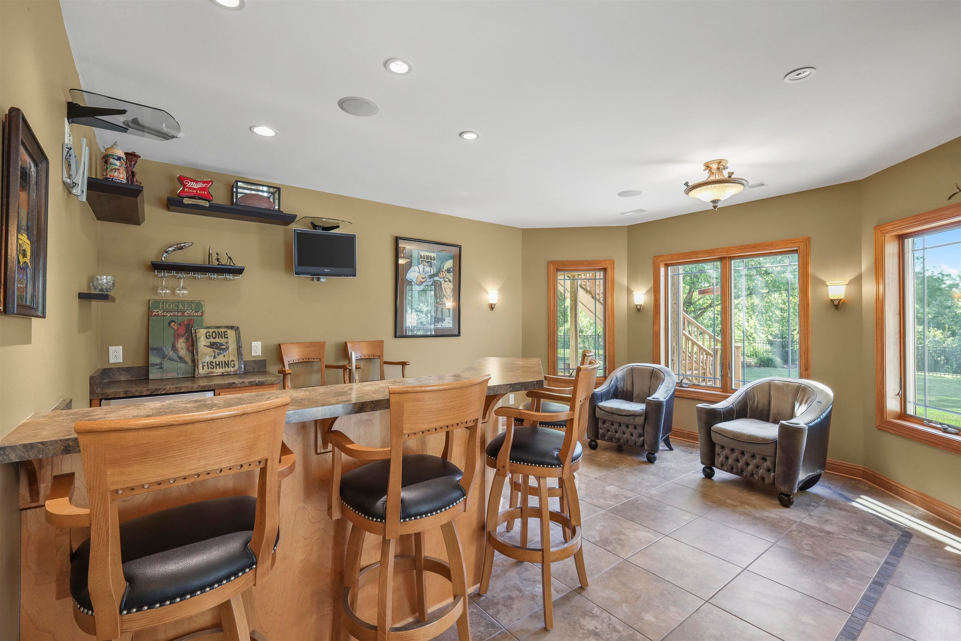 1314 Hanover Court