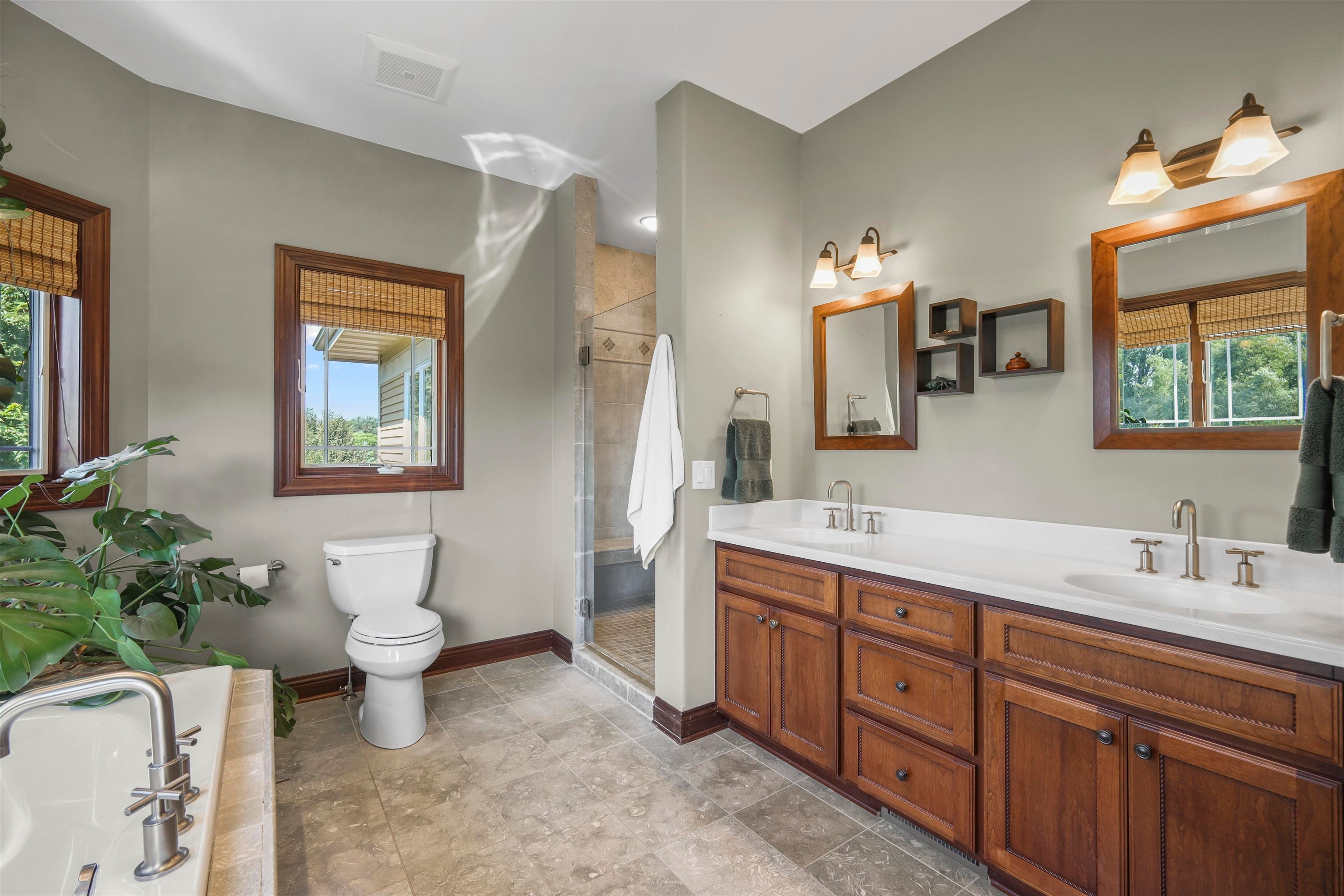 1314 Hanover Court