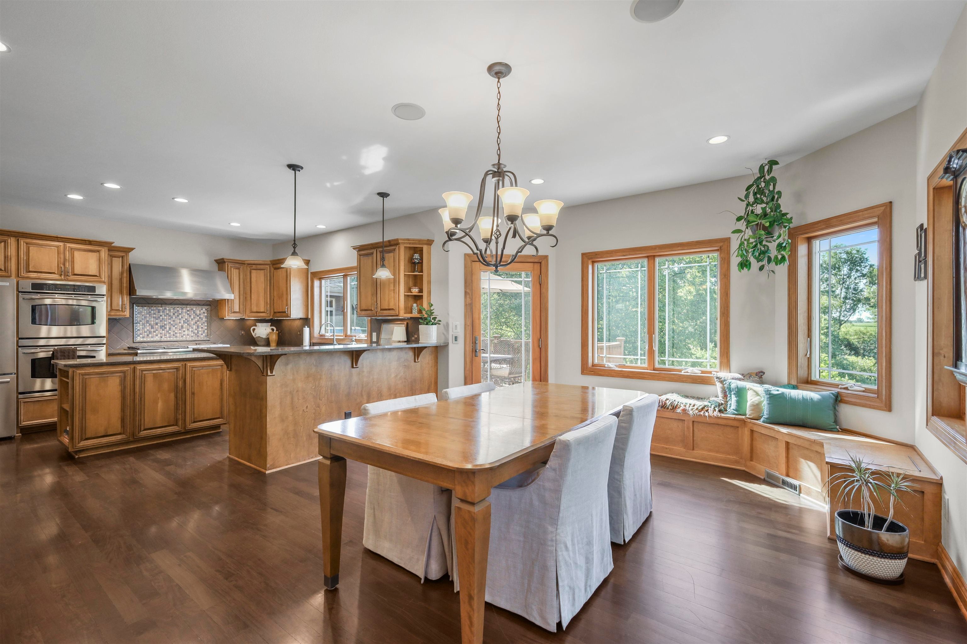 1314 Hanover Court