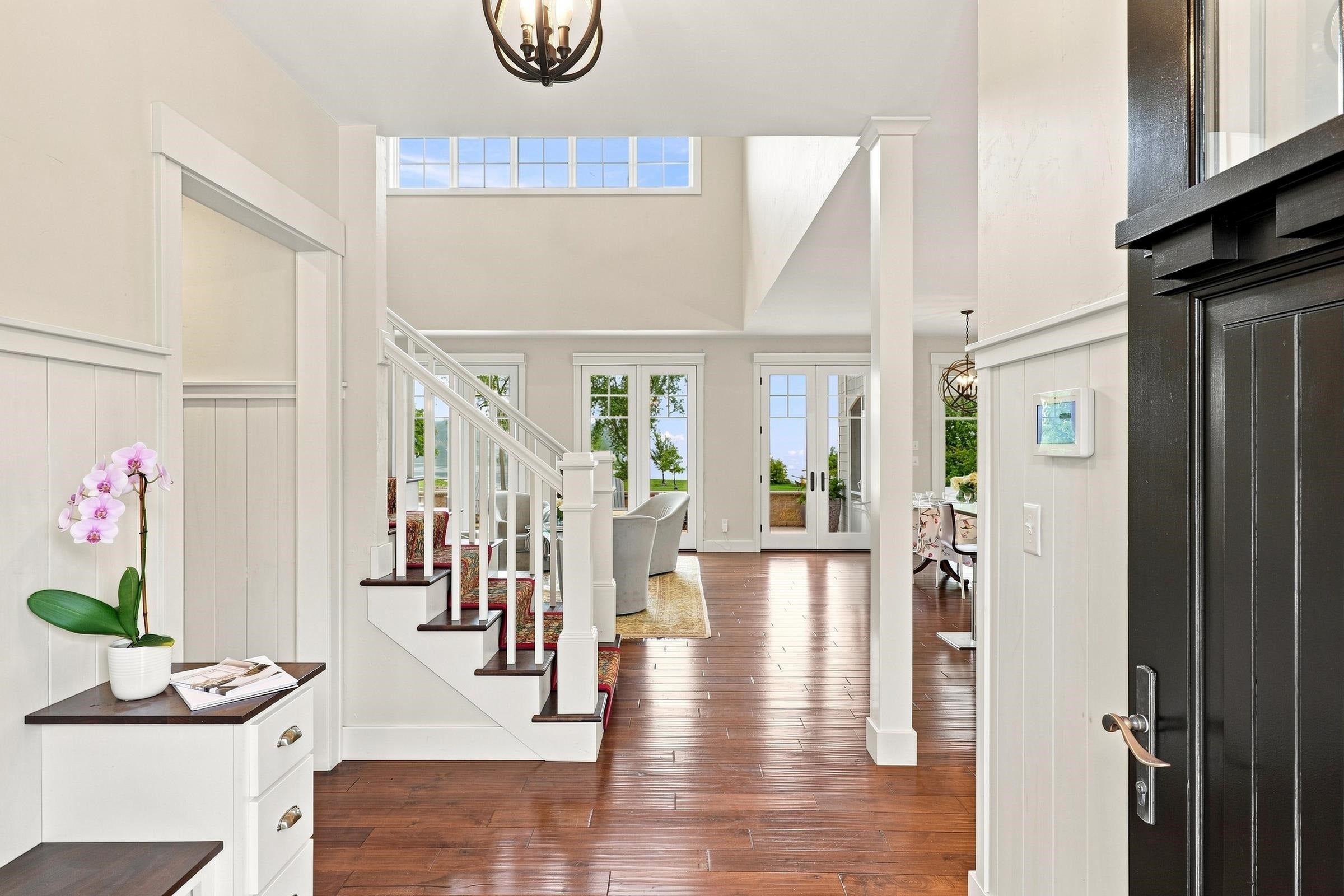 440 White Oaks Court