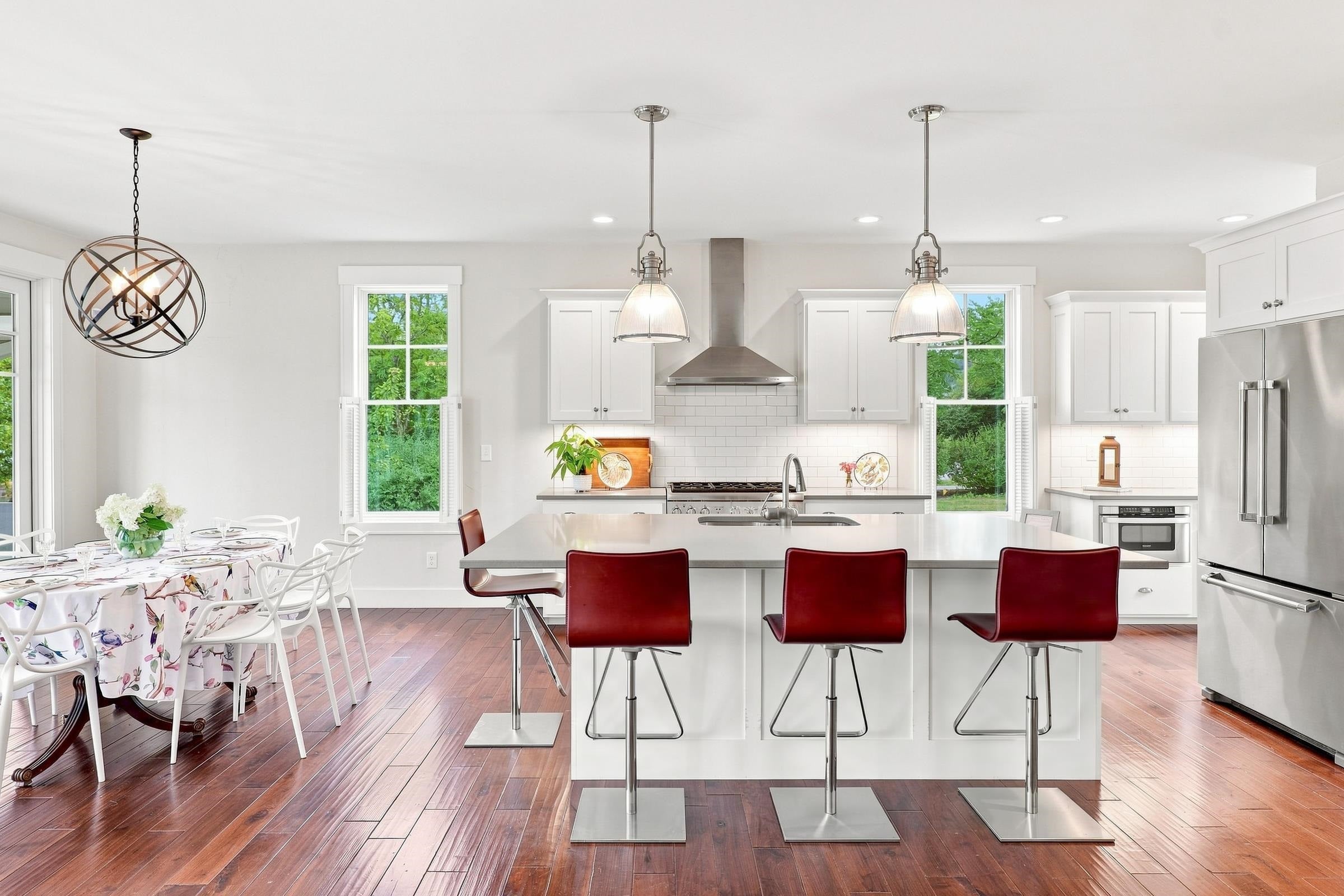 440 White Oaks Court