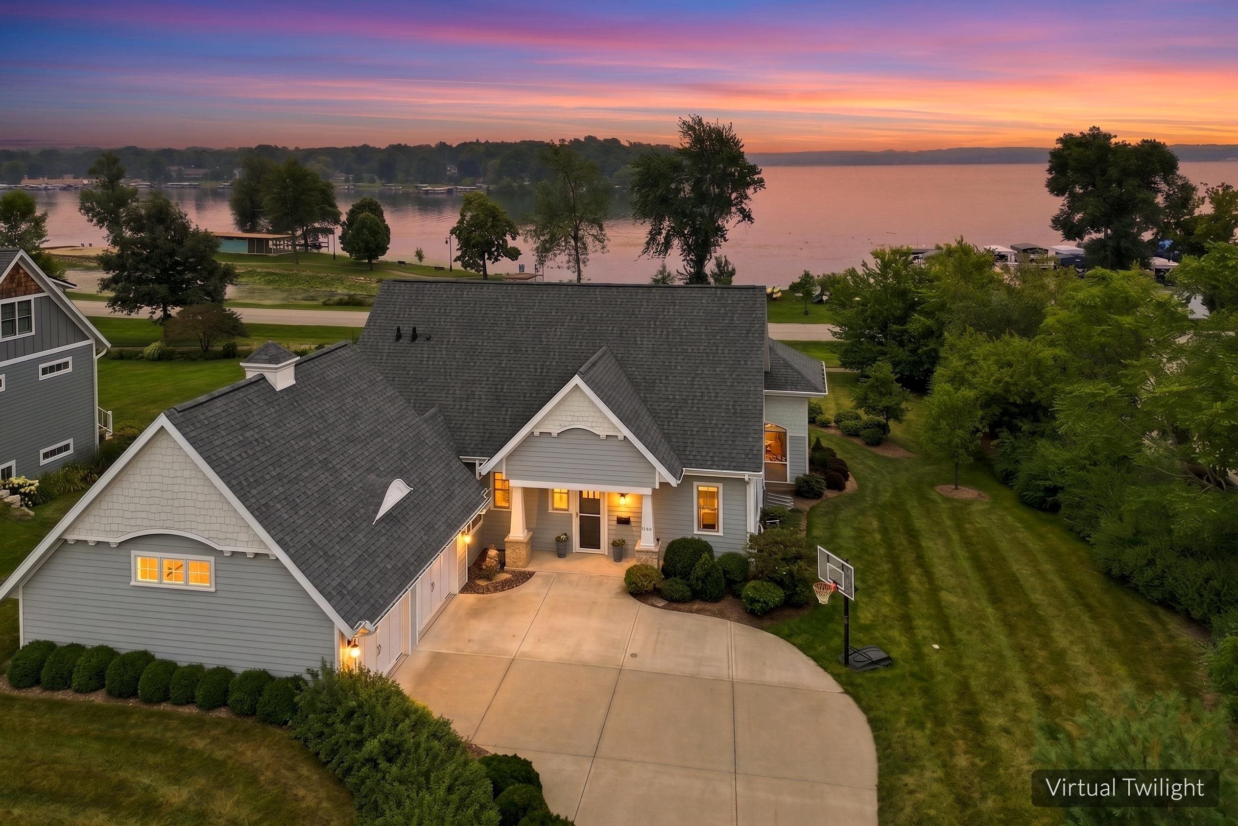 440 White Oaks Court