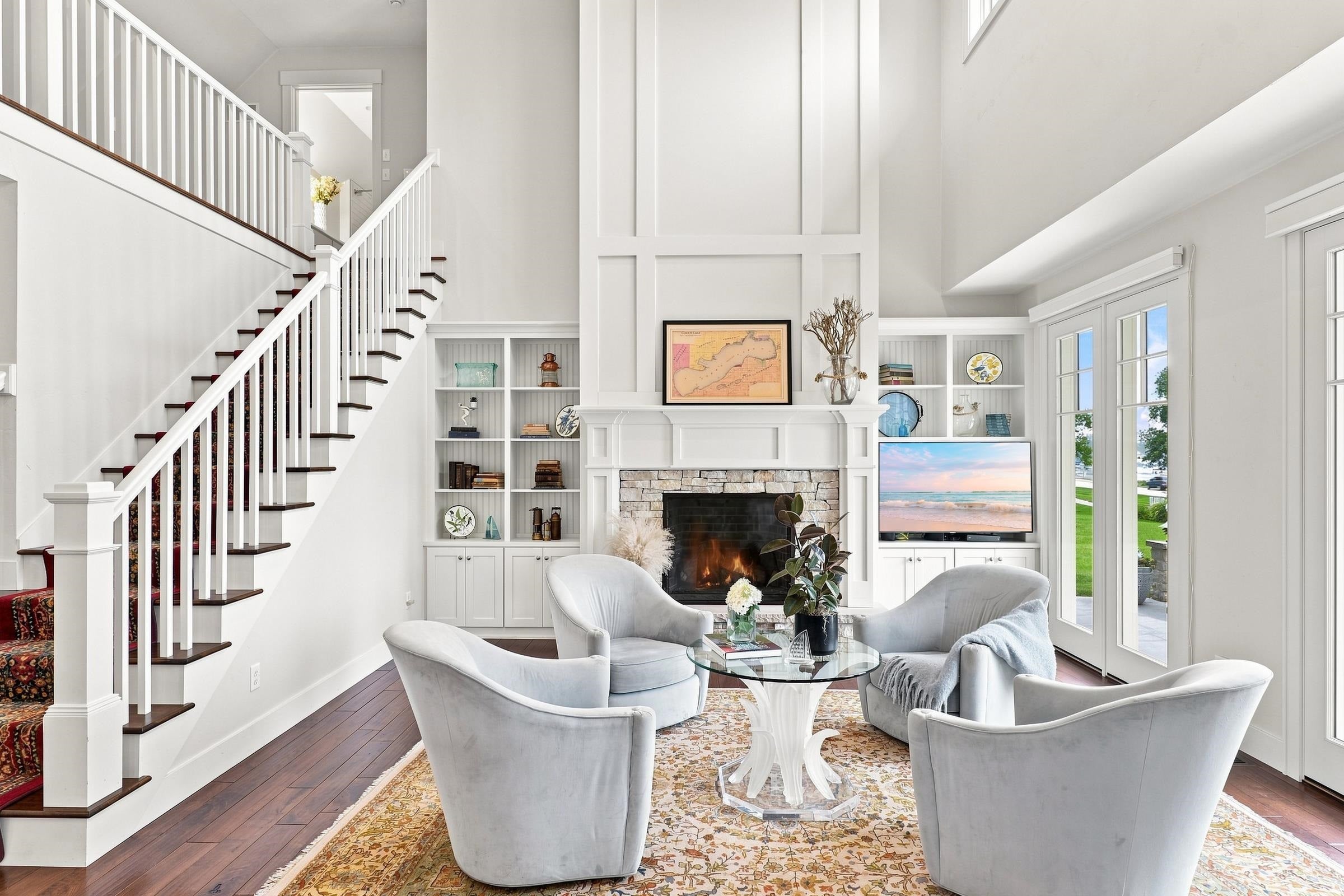 440 White Oaks Court