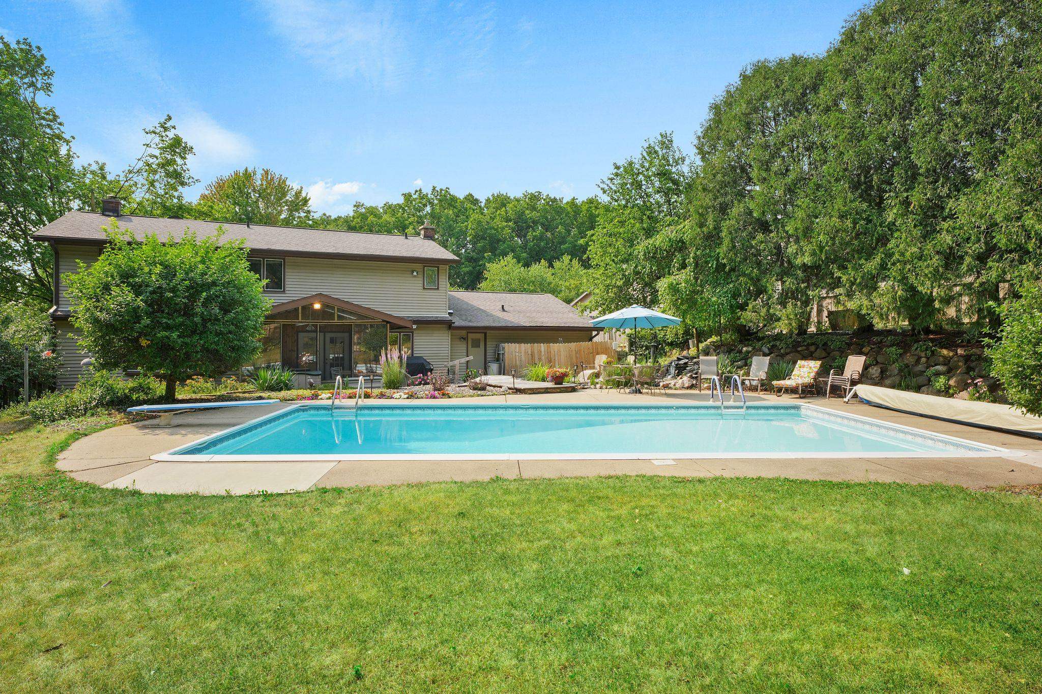 6211 Indian Mound Drive