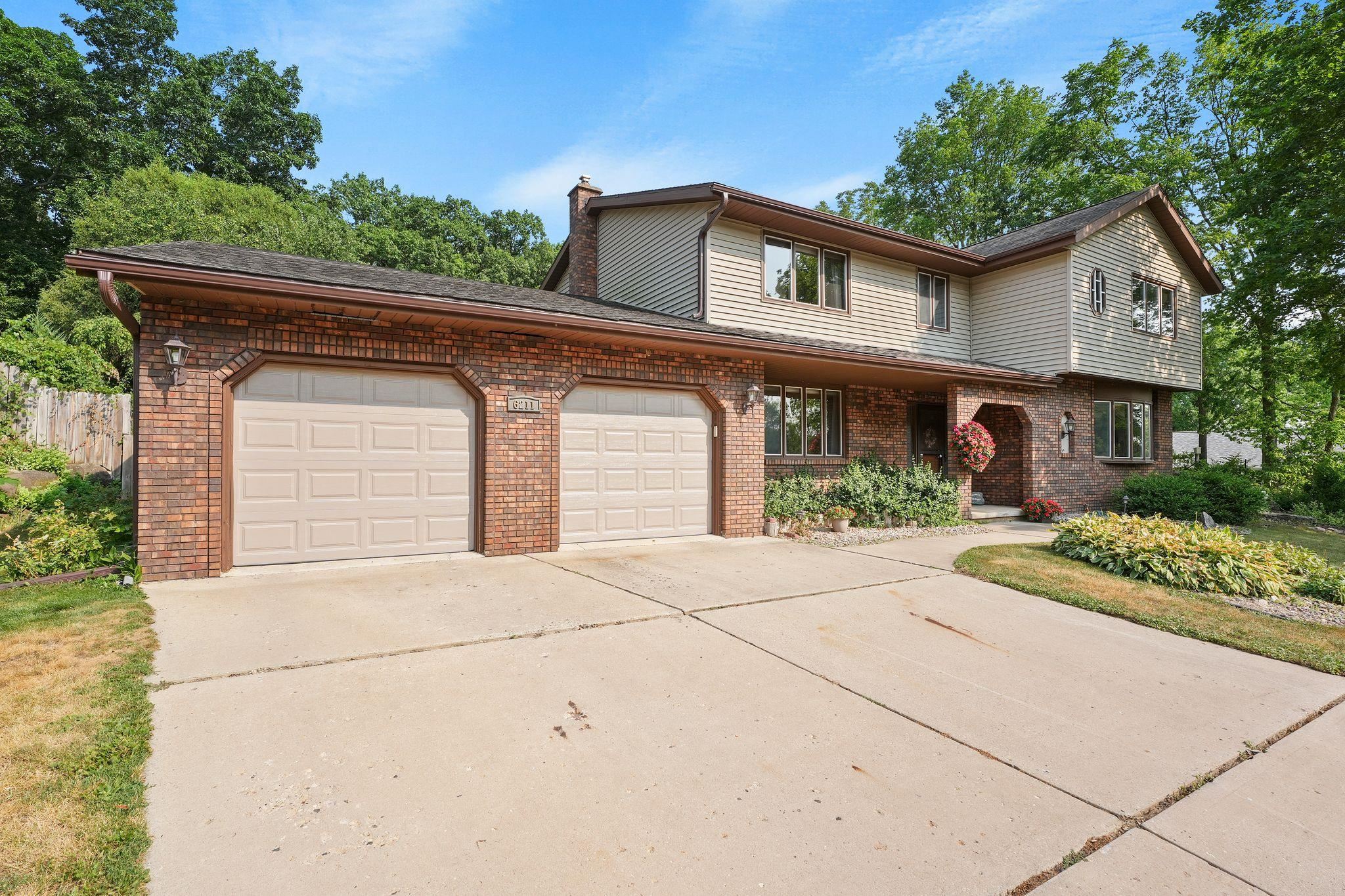 6211 Indian Mound Drive