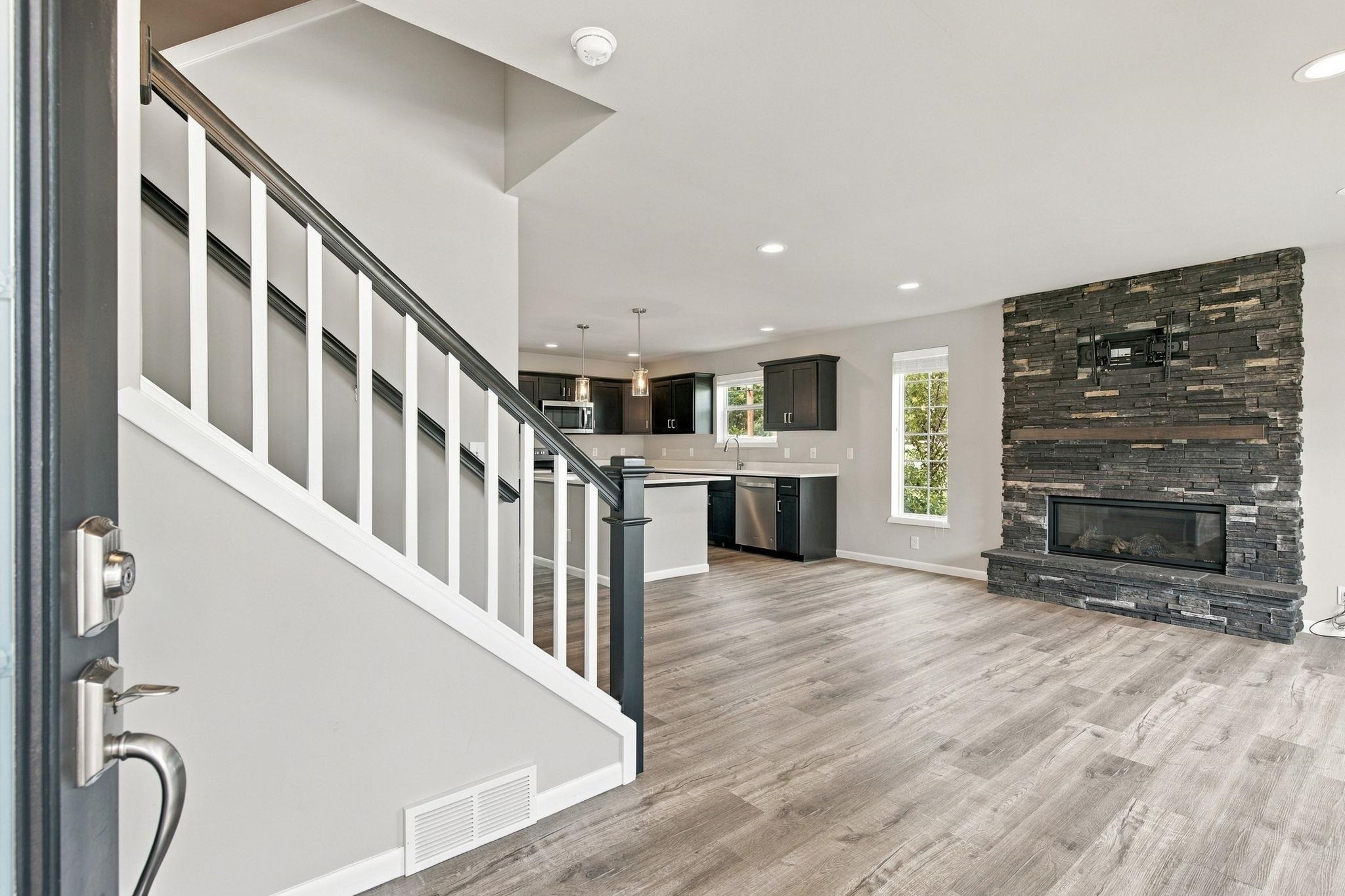 6158 Driscoll Drive
