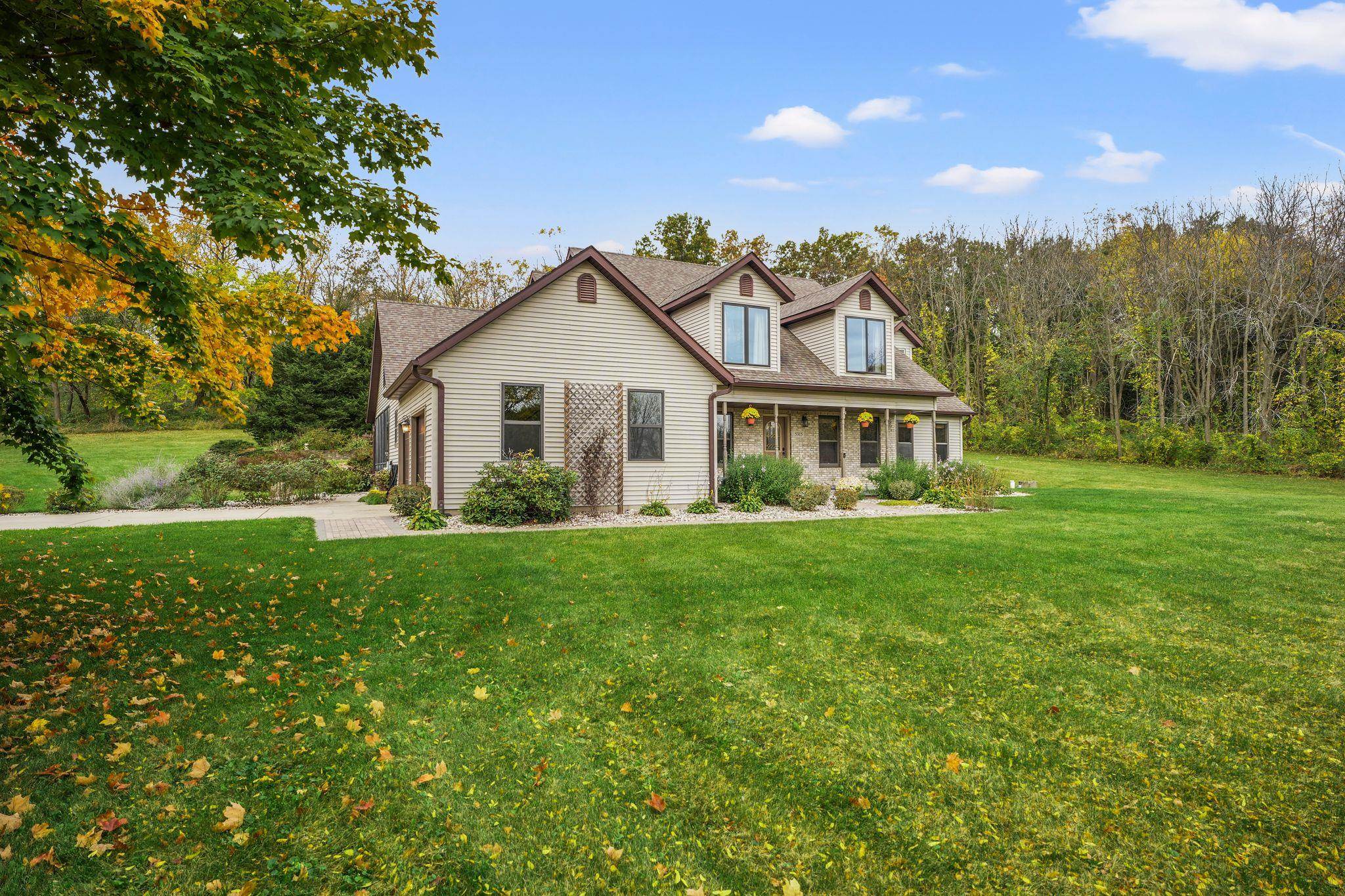 5315 Ridge Road