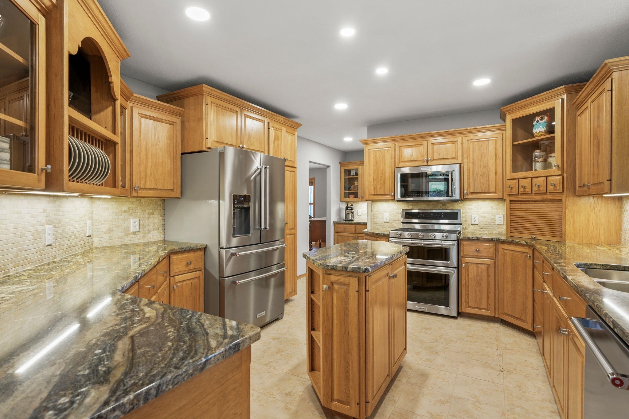 5315 Ridge Road