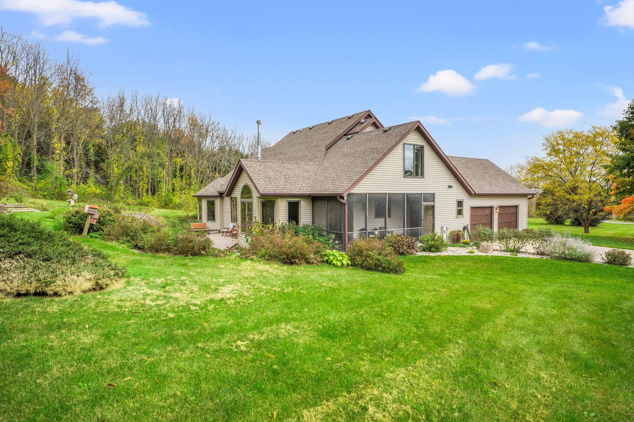 5315 Ridge Road