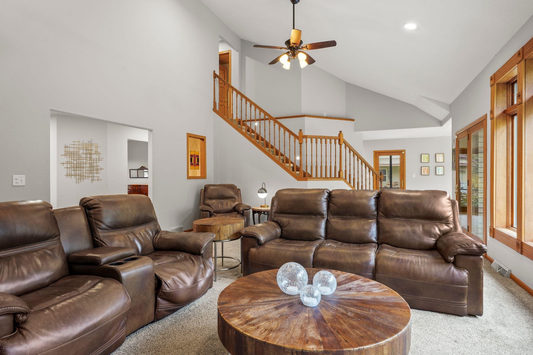 5315 Ridge Road