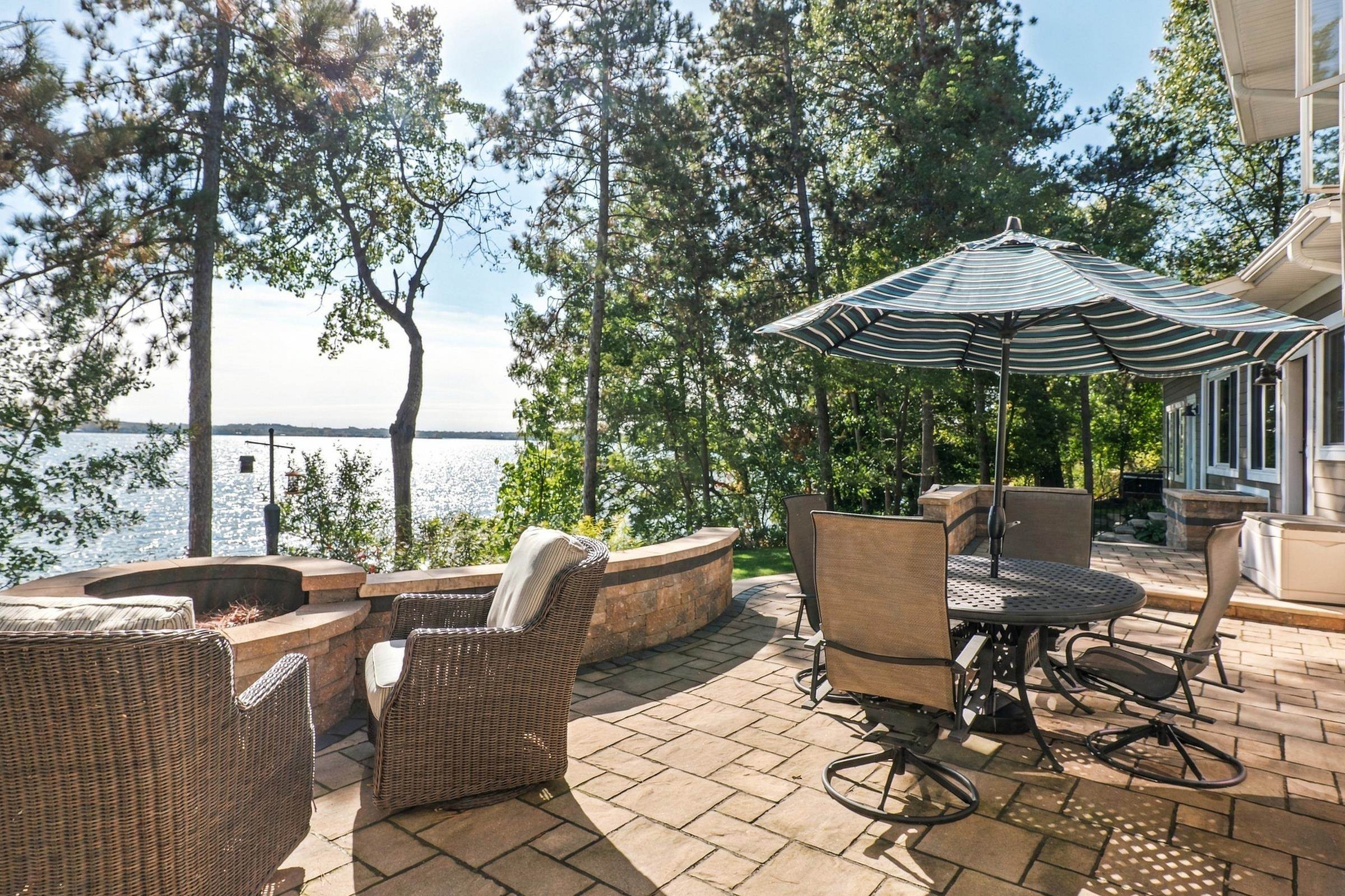 N4756 N Lakeshore Drive