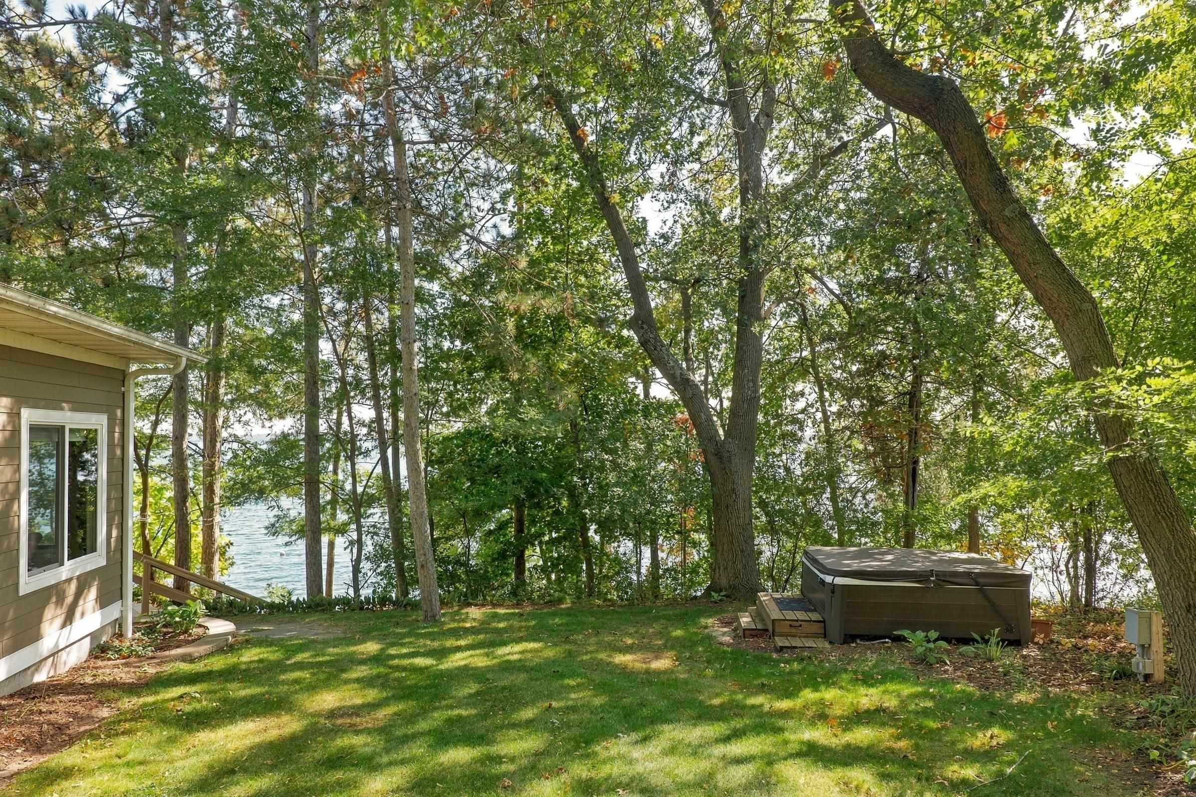 N4756 N Lakeshore Drive