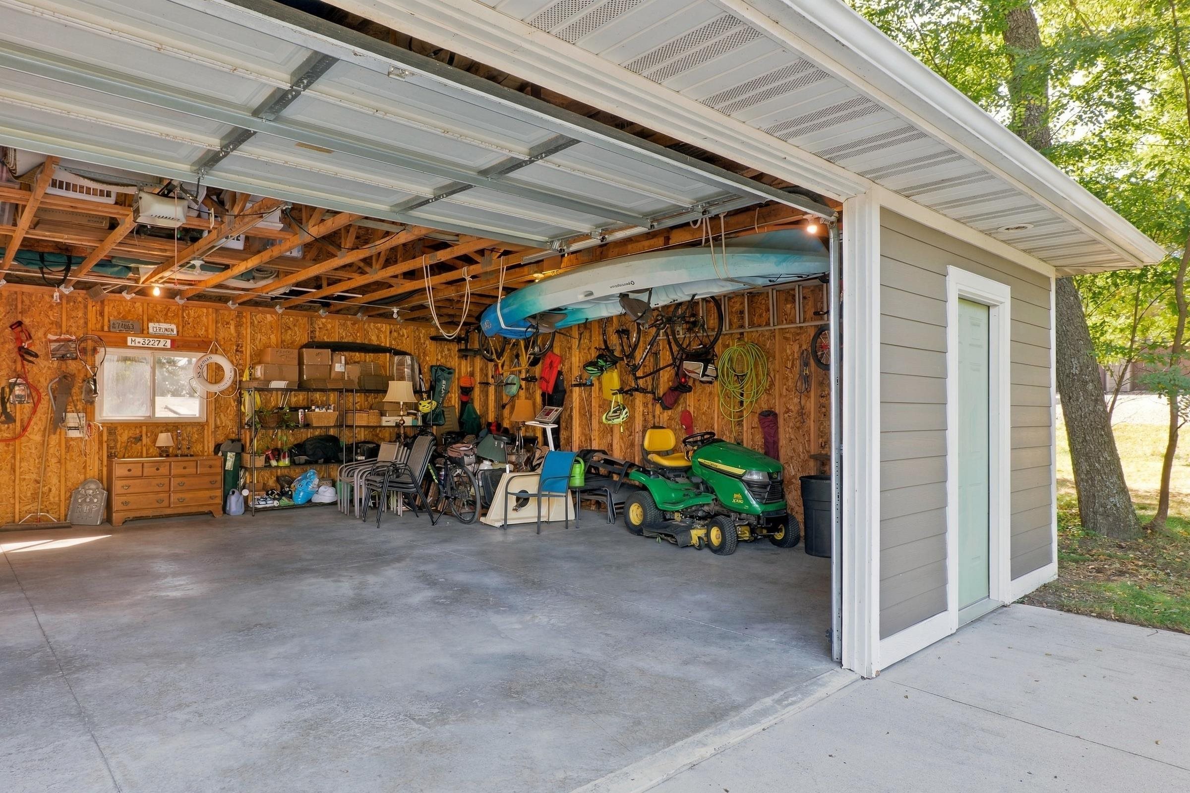 N4756 N Lakeshore Drive