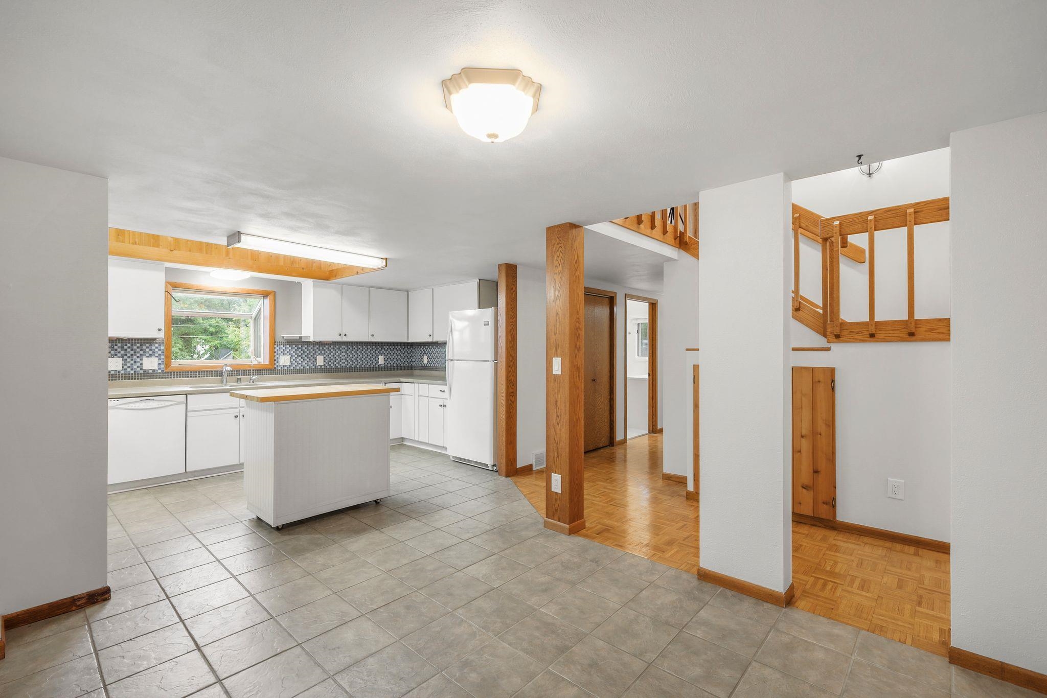 3287 Brooklyn Drive