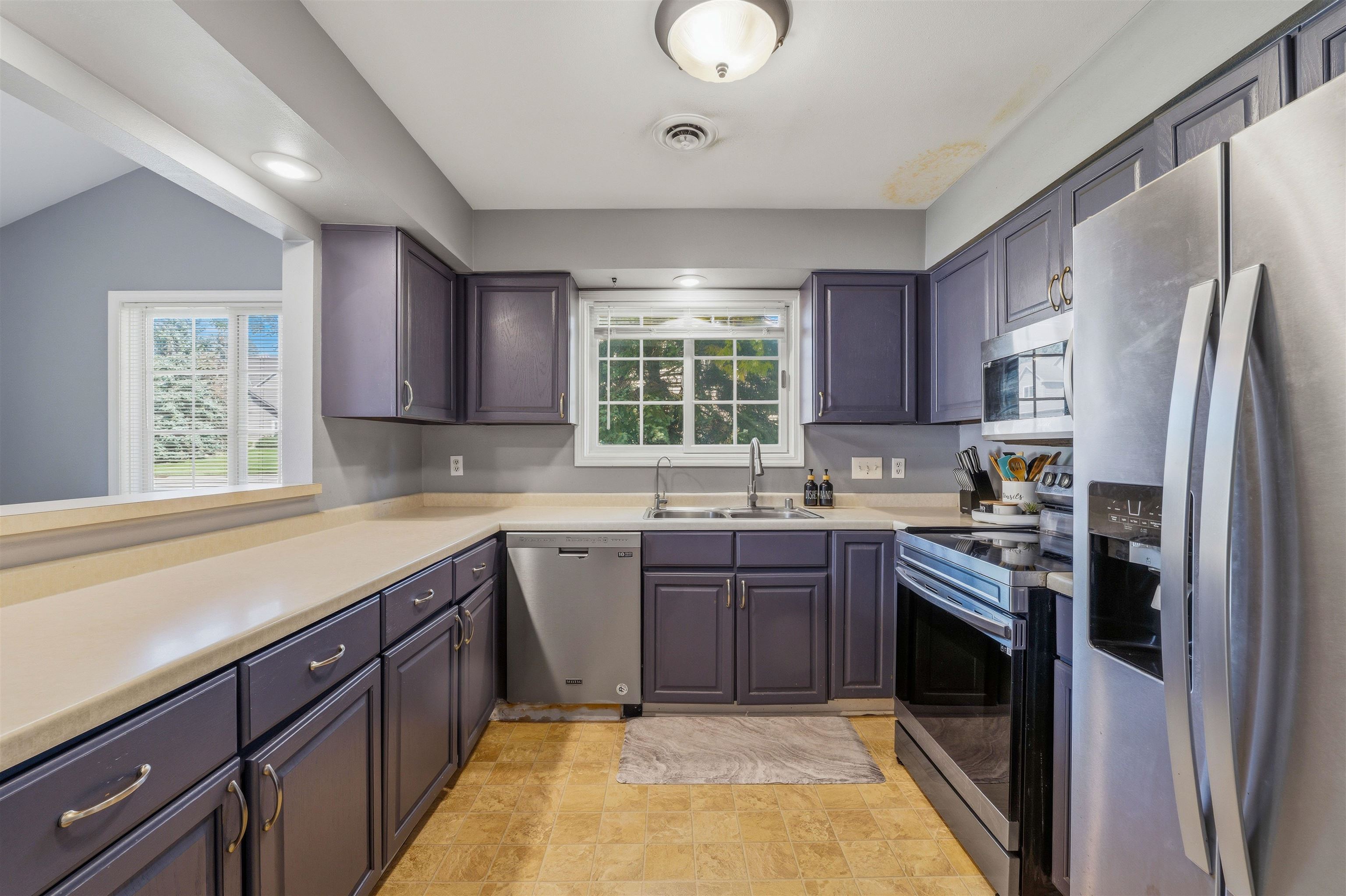 18725 Brookfield Drive Unit: 24