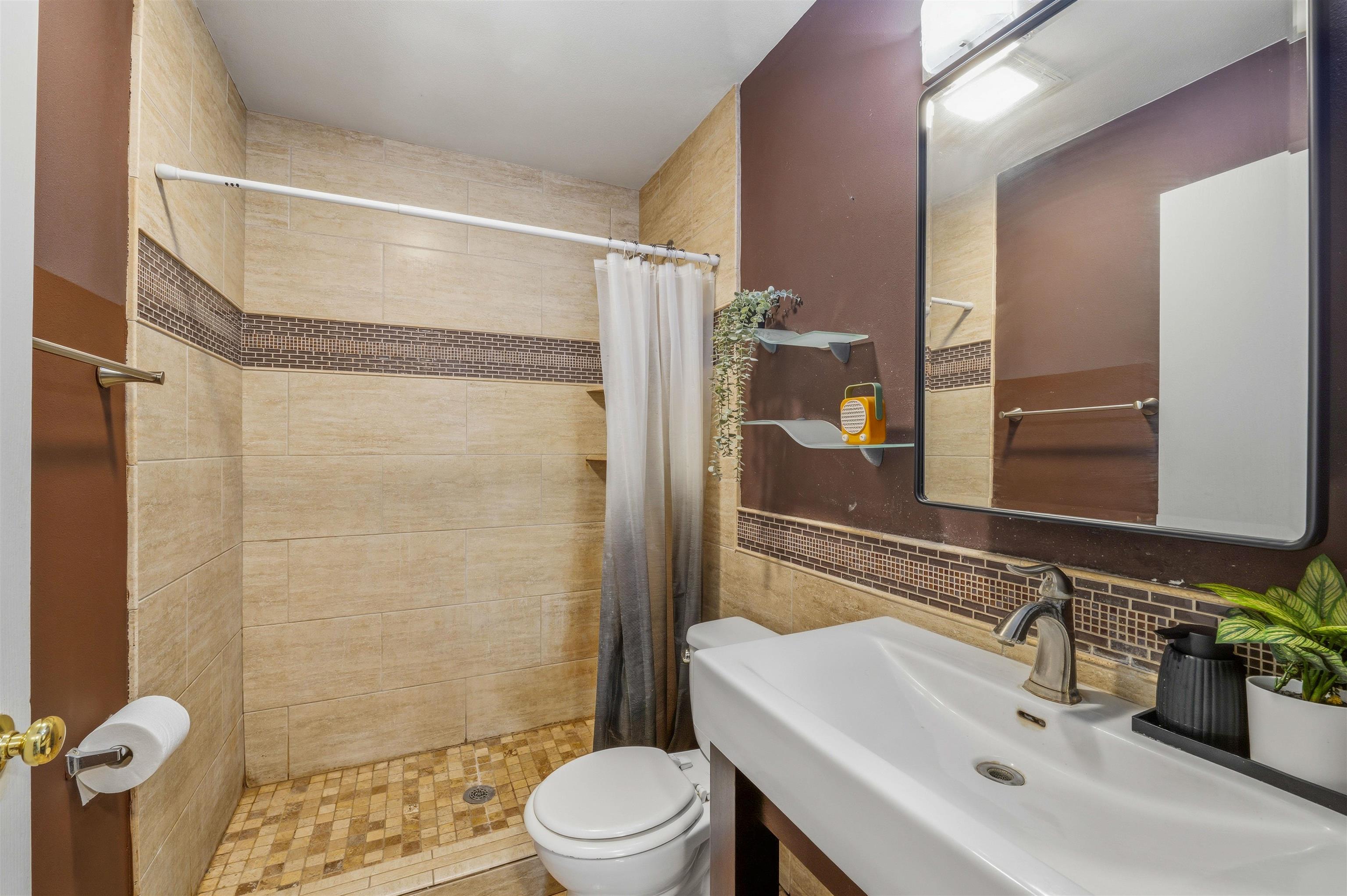 18725 Brookfield Drive Unit: 24