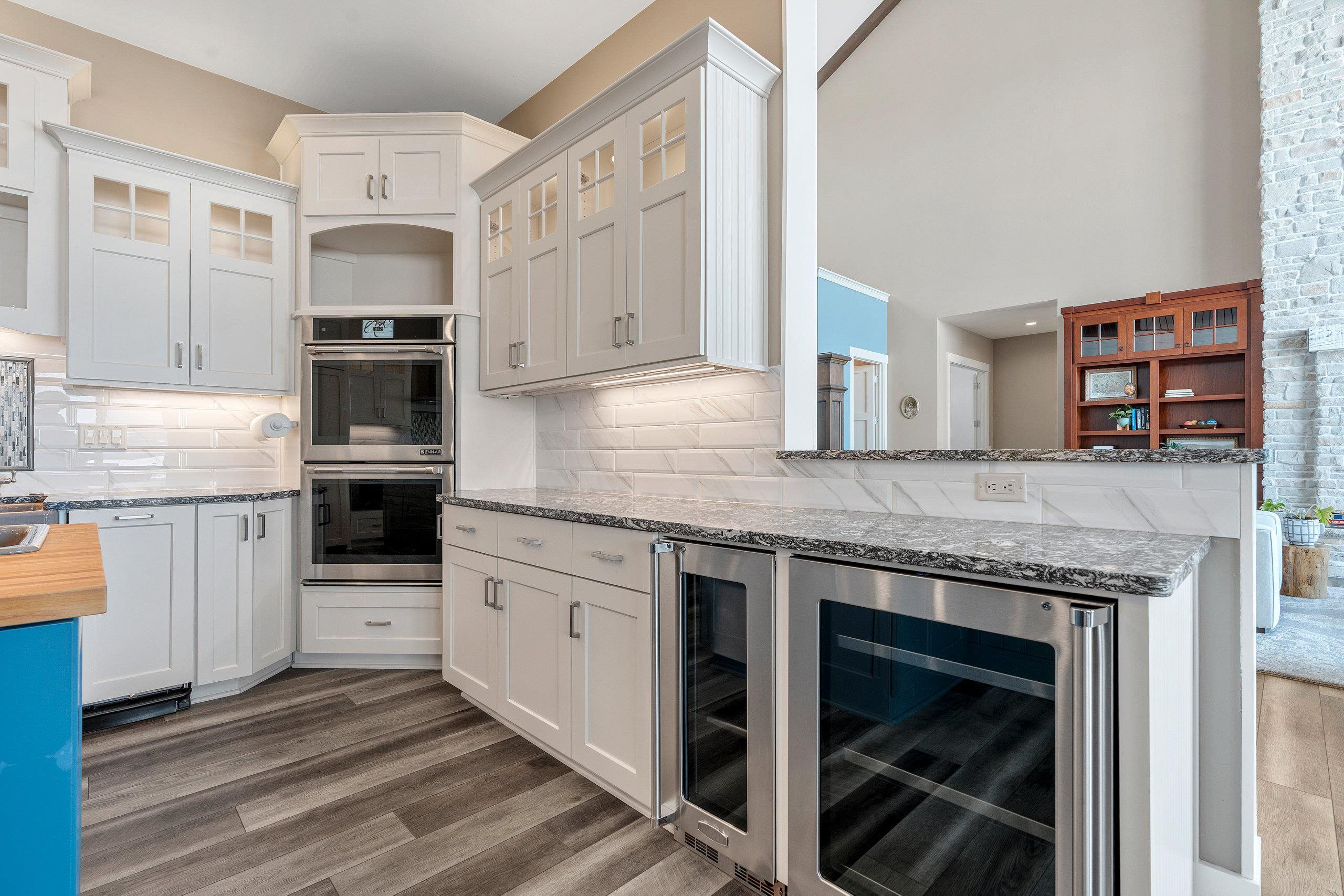 3765 BAY SHORE Drive