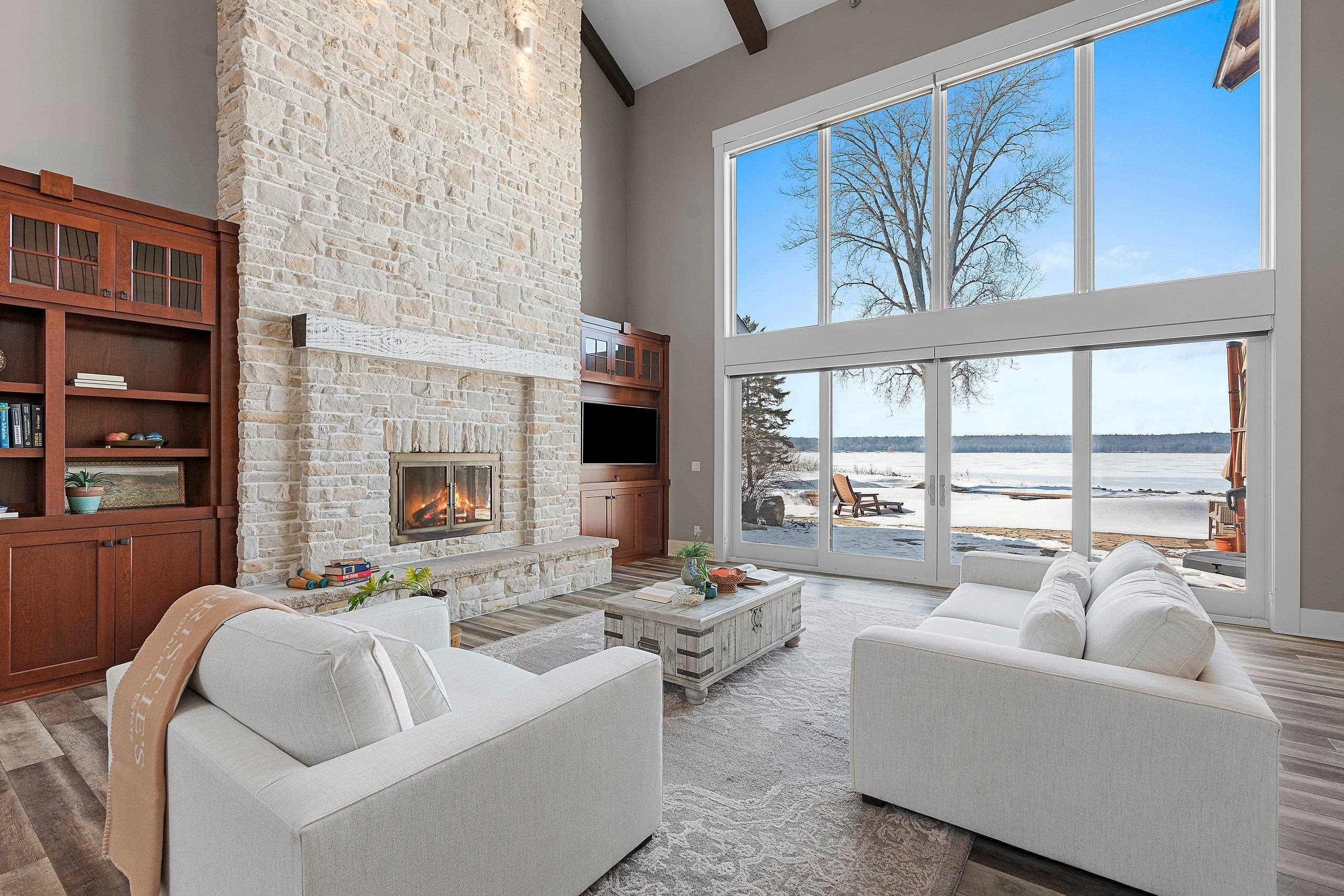 3765 BAY SHORE Drive