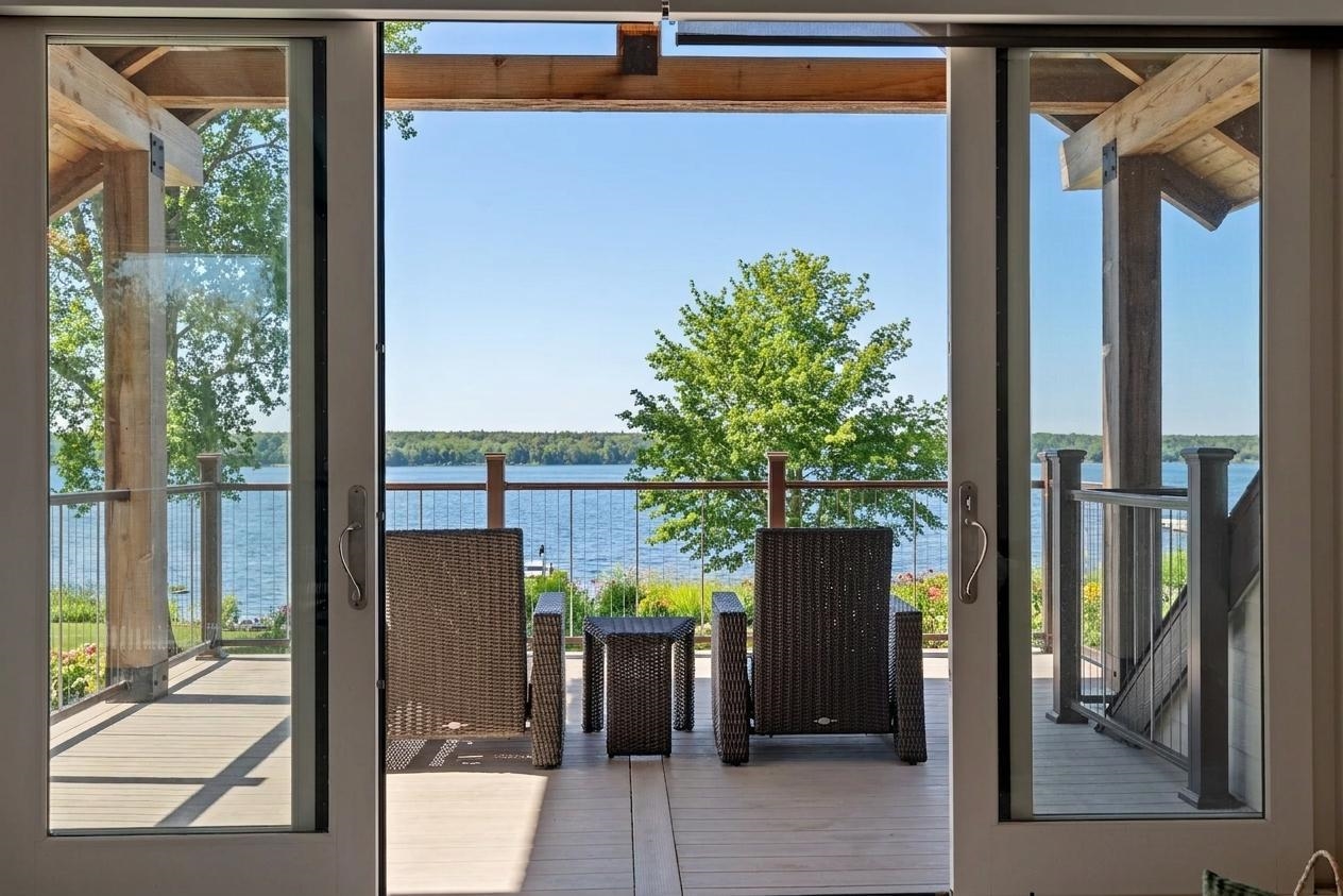 3765 BAY SHORE Drive